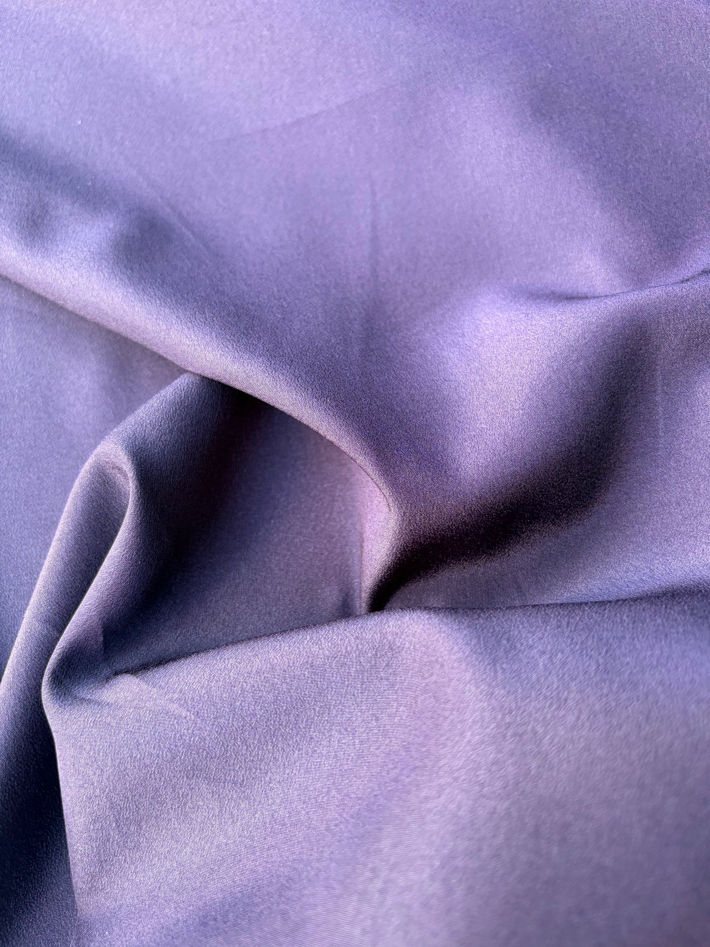 DARREN 021 aubergine dull satin
