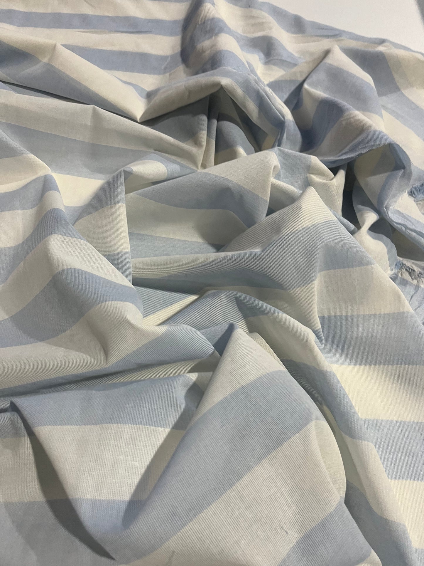 AMOS 027 woven cotton gaze stripe light blue