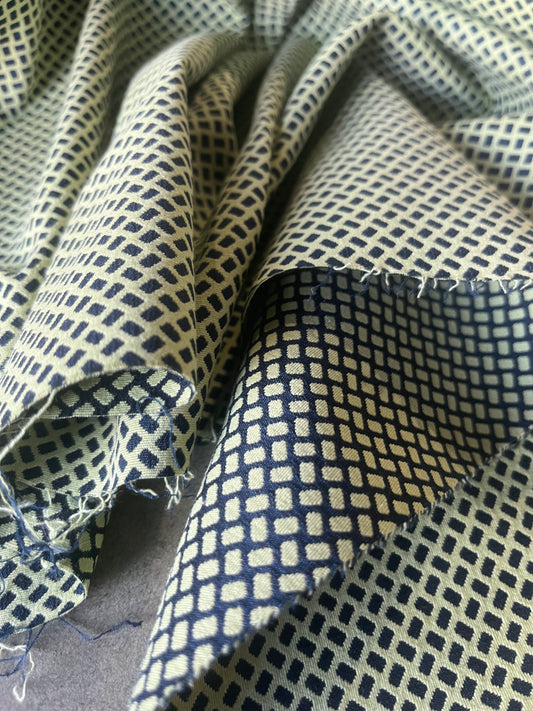 In The Garden 15 stretch jacquard navy/lemon small design