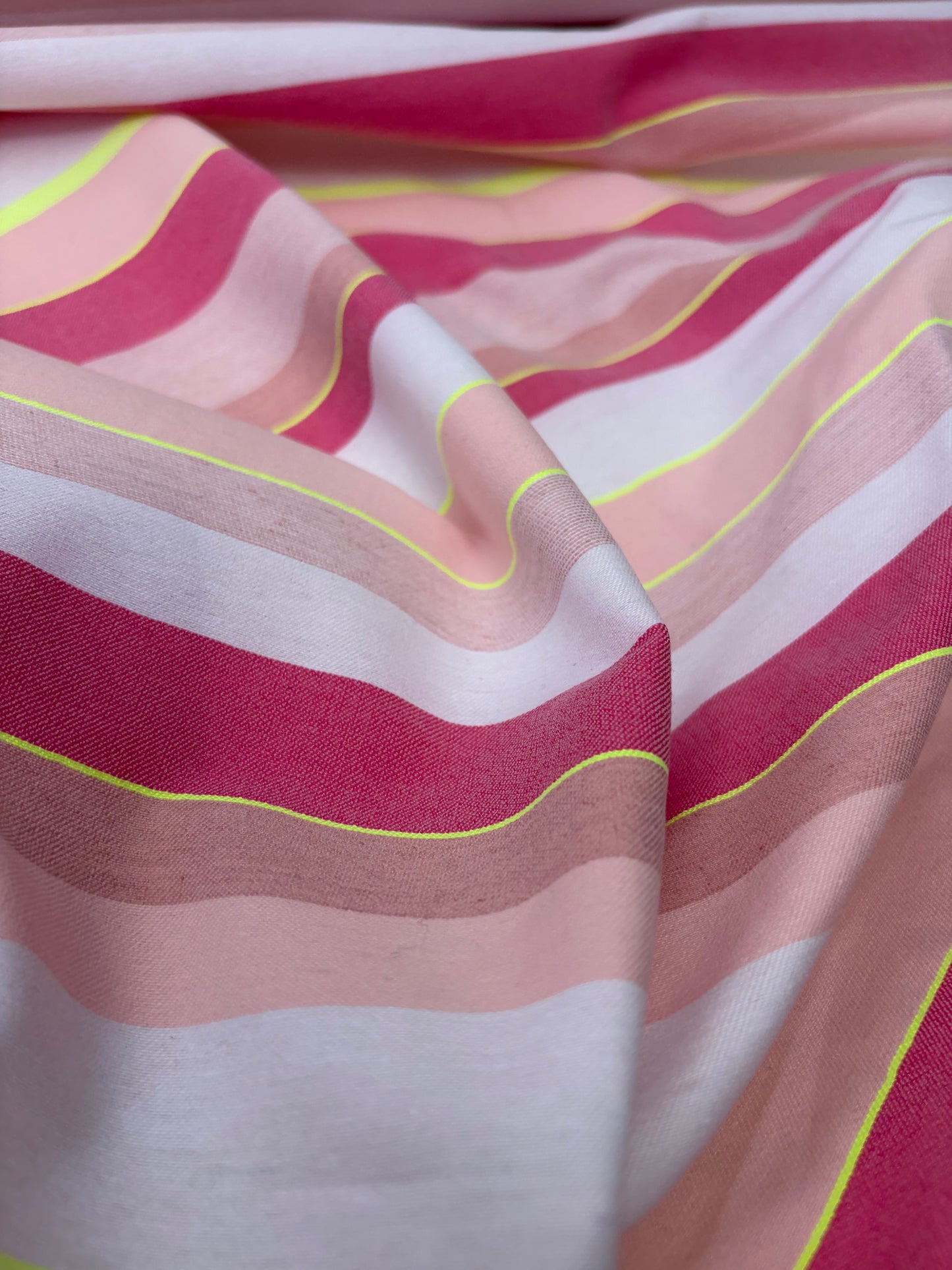 DANTE 066 cotton bengaline stripes white/pink/fluo yellow