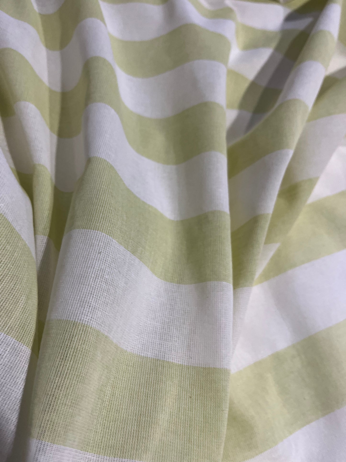 AMOS 024 woven cotton gaze stripe lime
