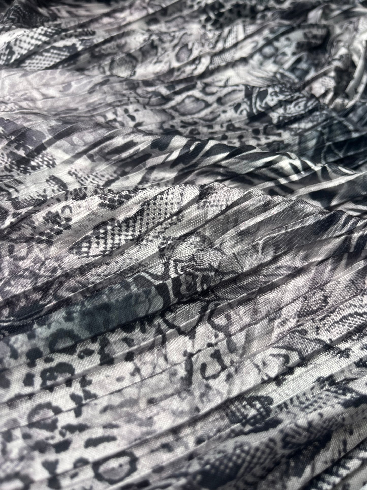 ATILLA 023 pleated satin with snake/animal print
