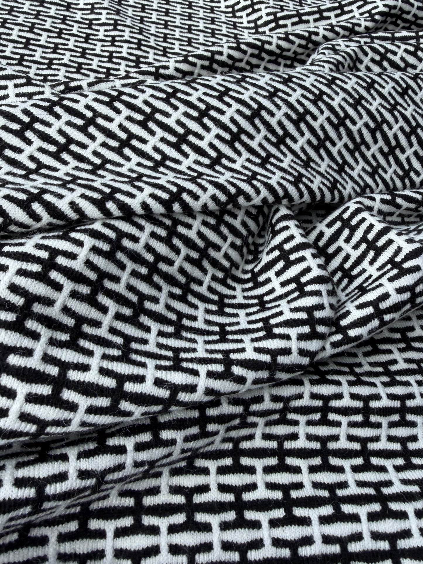DARREN 025 wback/white logo jersey jacquard