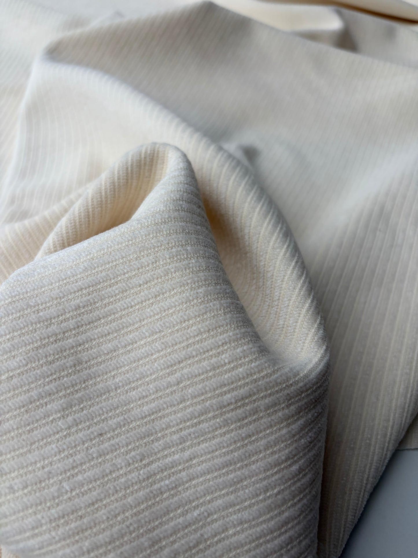 DARREN 026 cream coloured heavy wool tricotine
