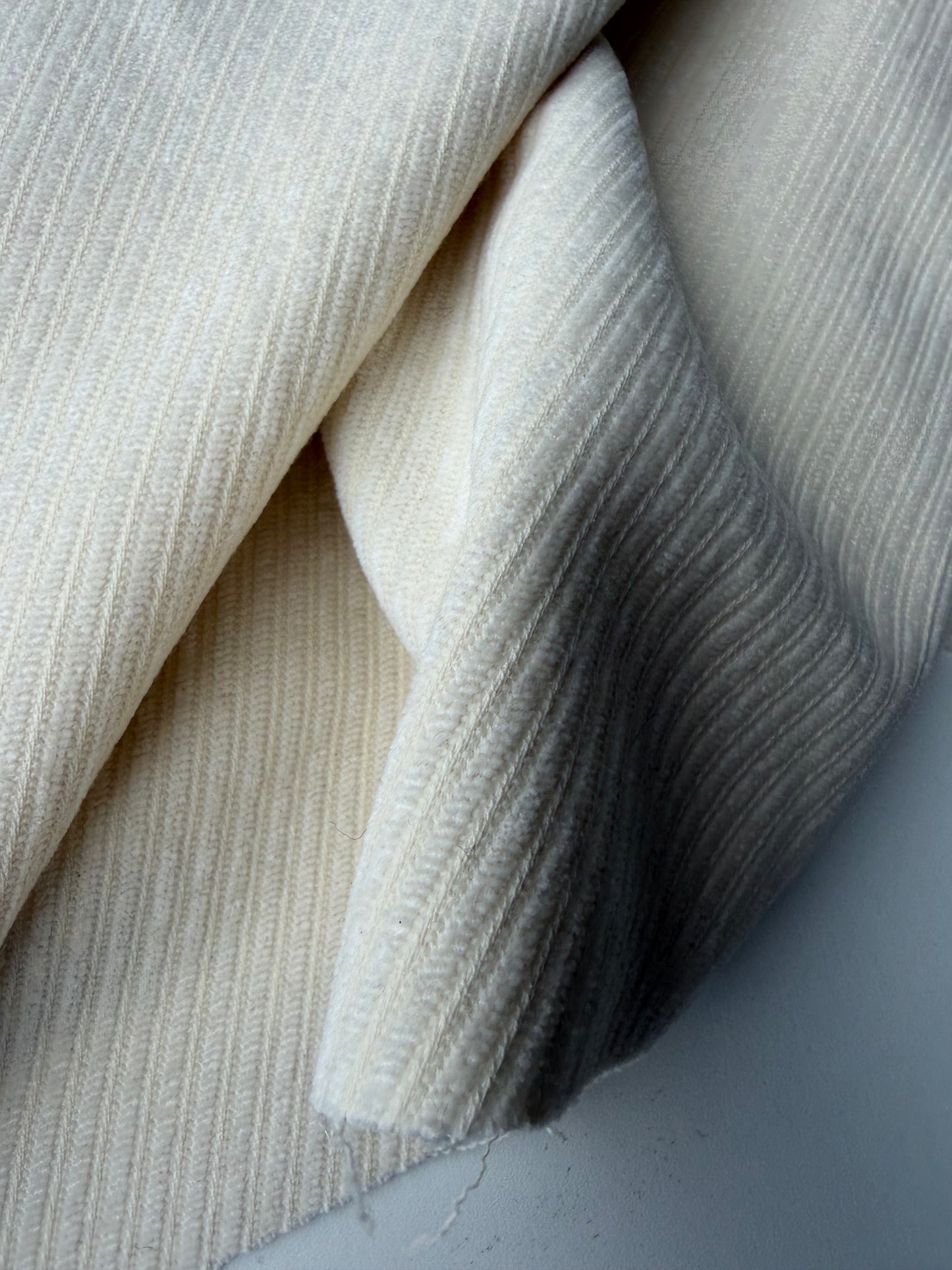 DARREN 026 cream coloured heavy wool tricotine