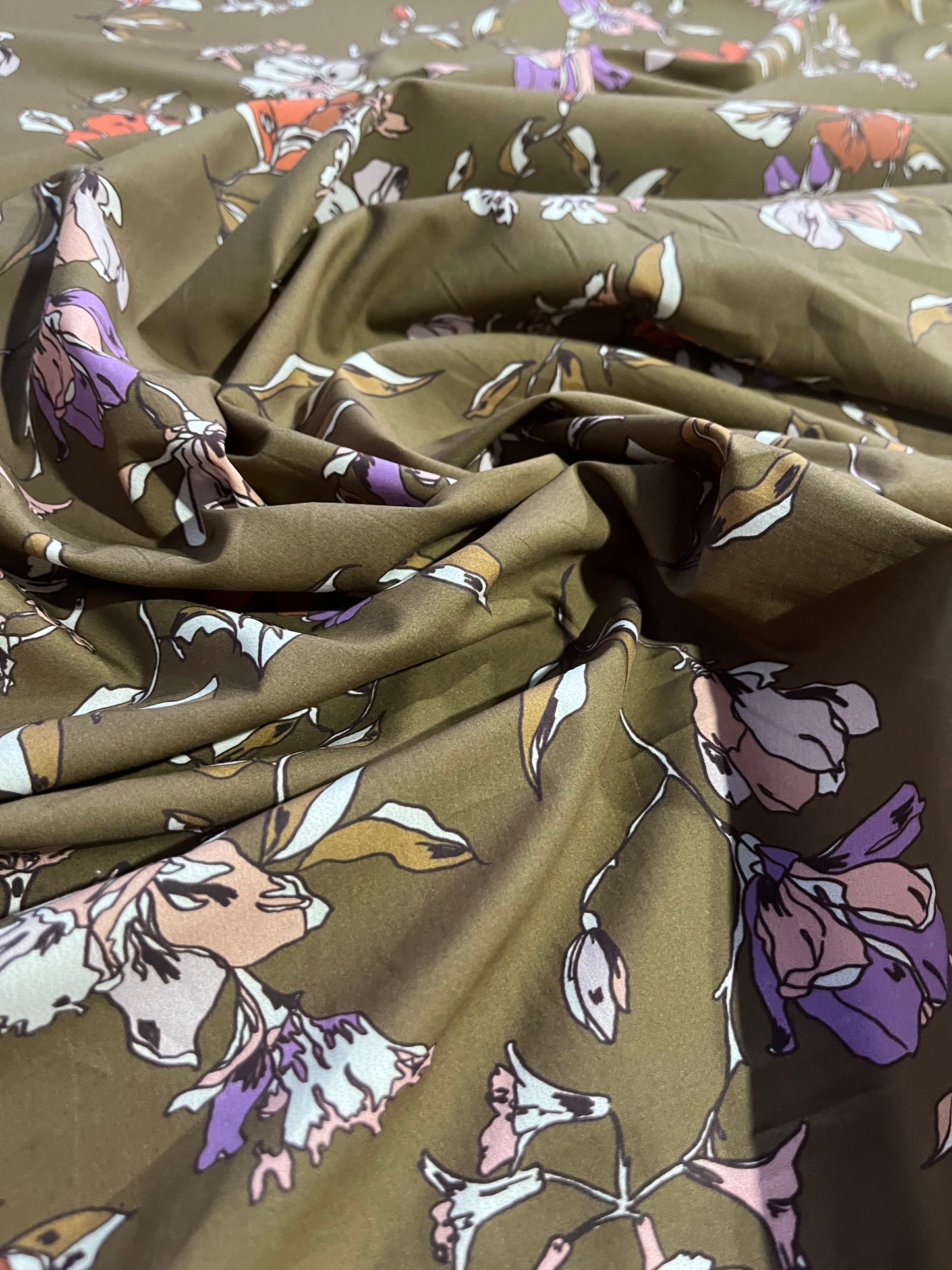 WALLY 019 cotton poplin khaky flowers
