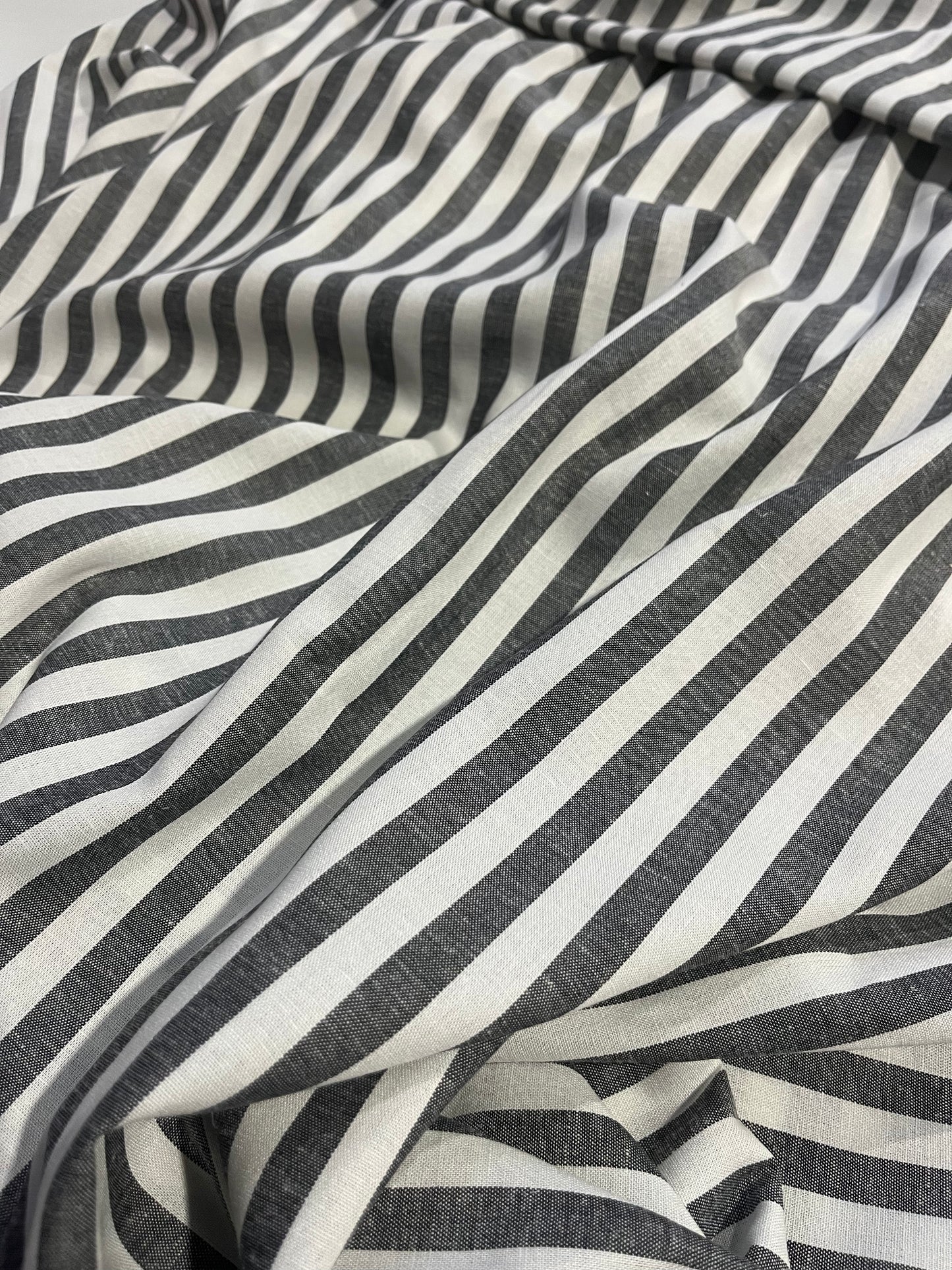 PC AMOS 021 woven cotton/line stripe black/white