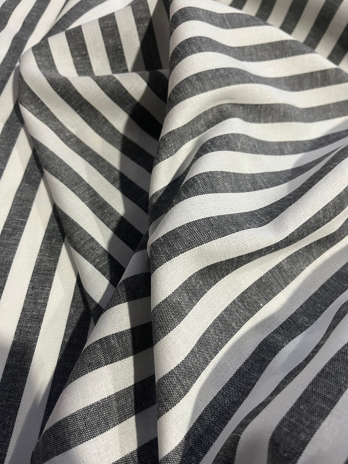 PC AMOS 021 woven cotton/line stripe black/white
