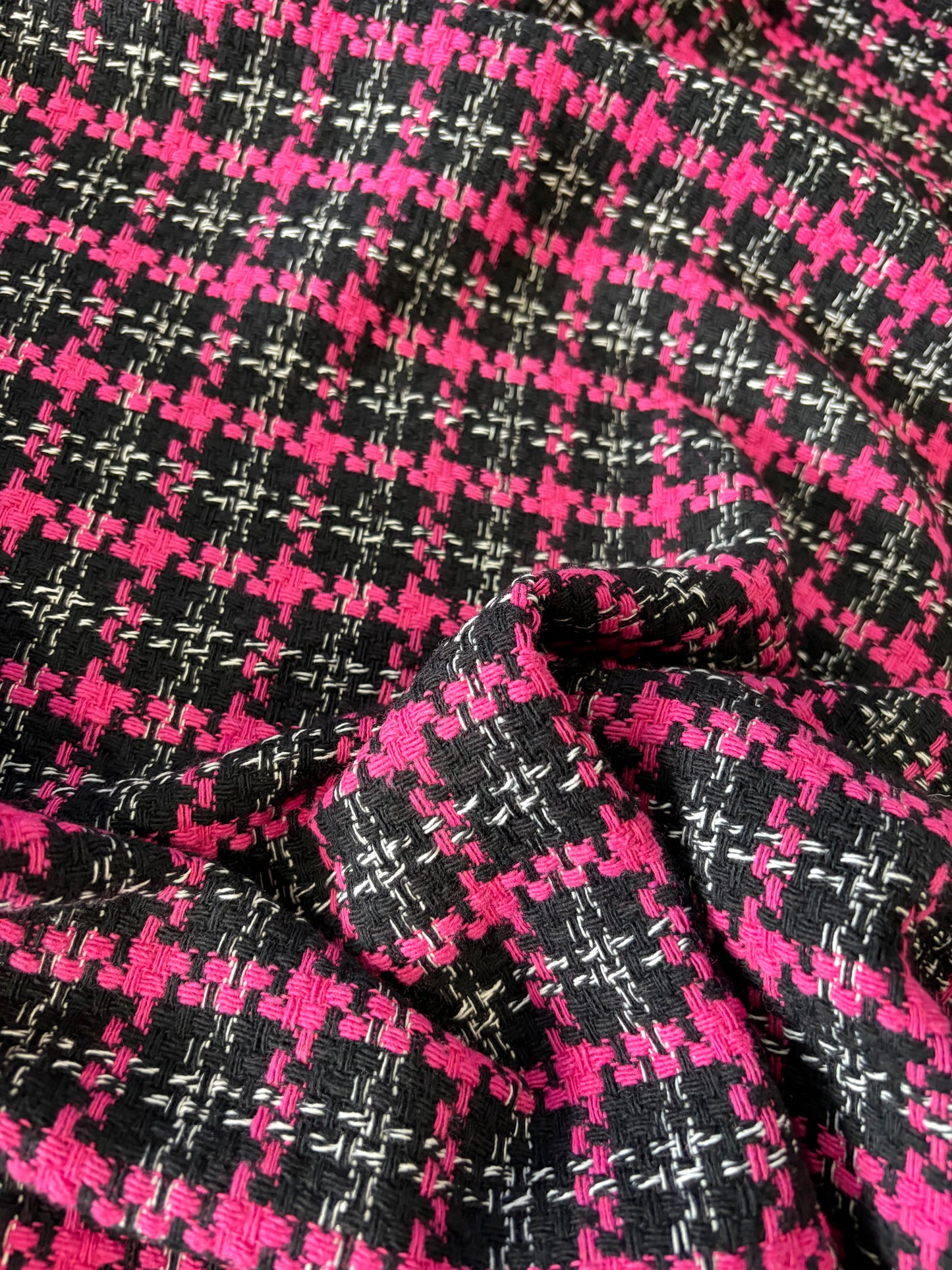 PC DANTE 057 heavy cotton tweed Chanel style black/fuchsia checks