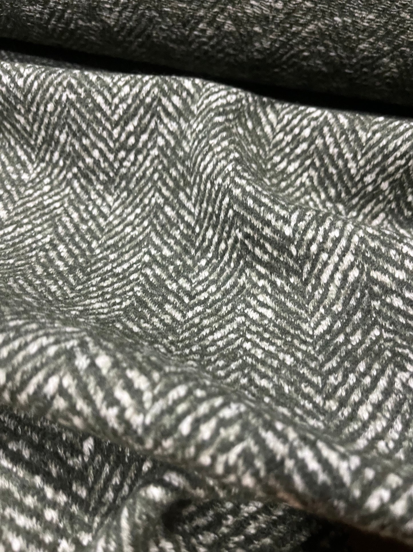 G03 JULIA 001 heavy wool herringbone