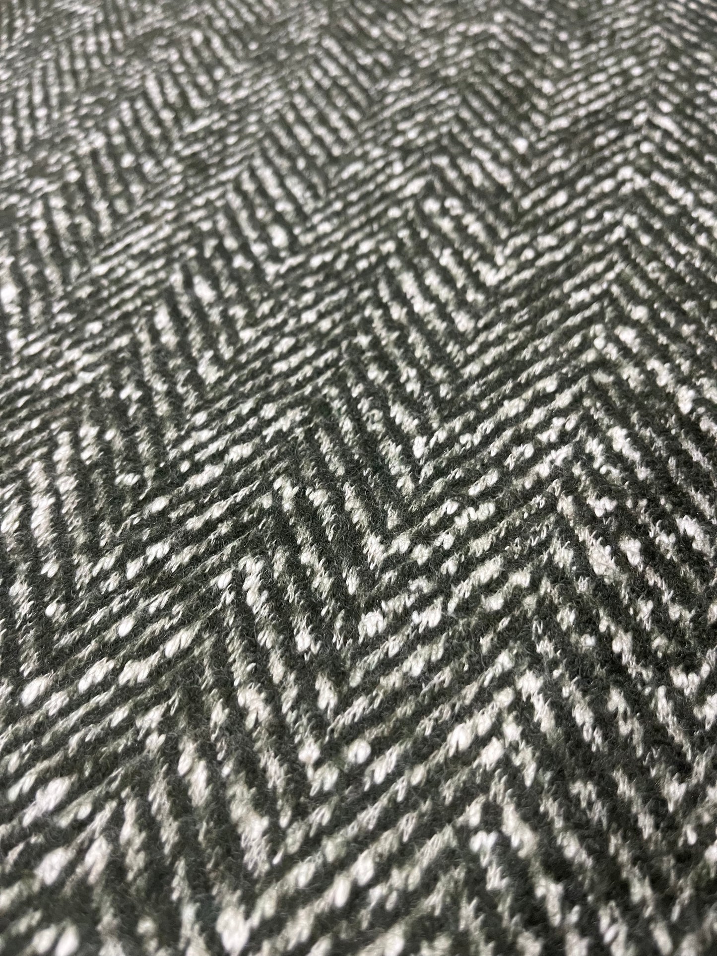 G03 JULIA 001 heavy wool herringbone