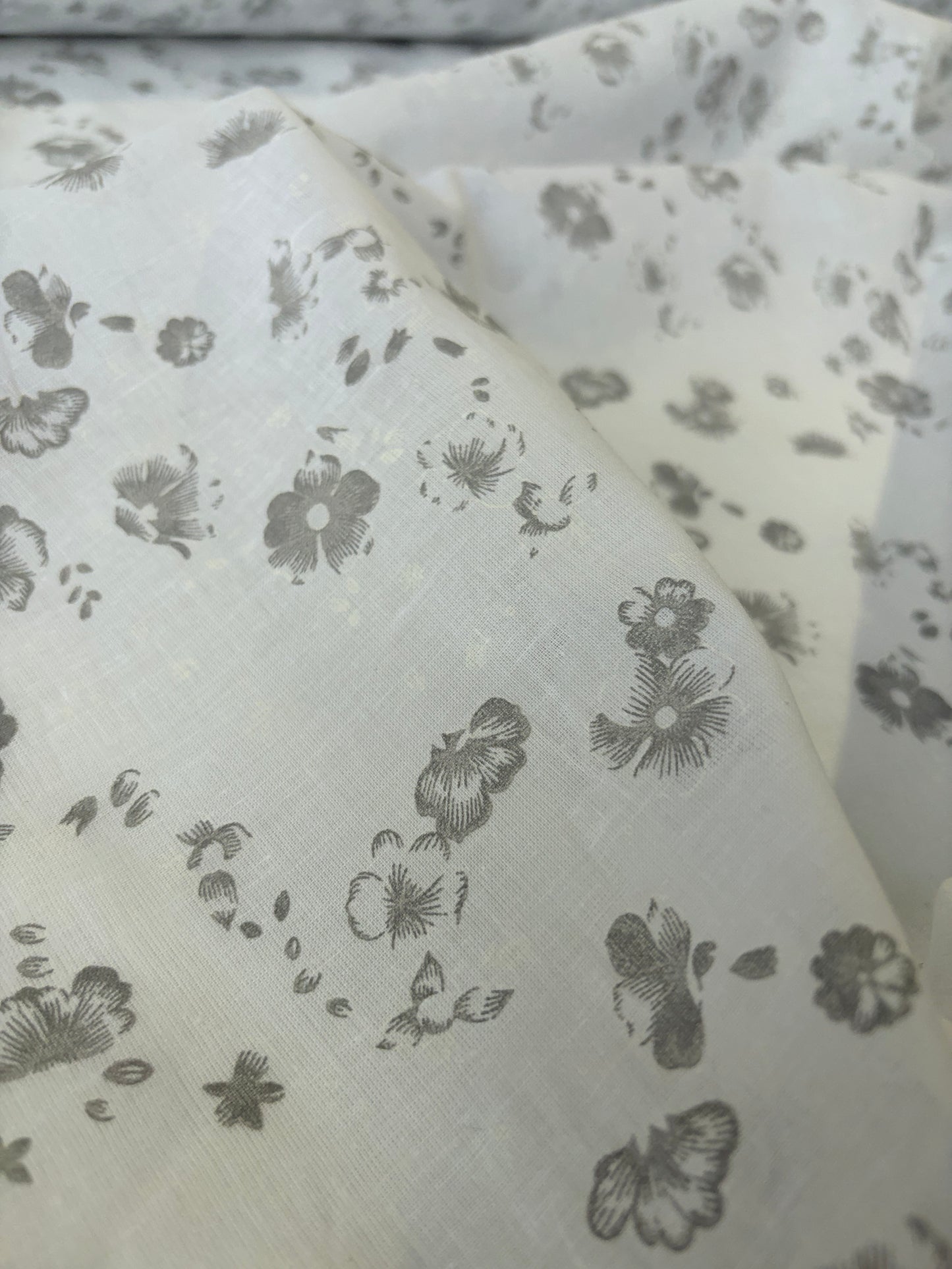 PAZZO 003 cotton voile white/grey print