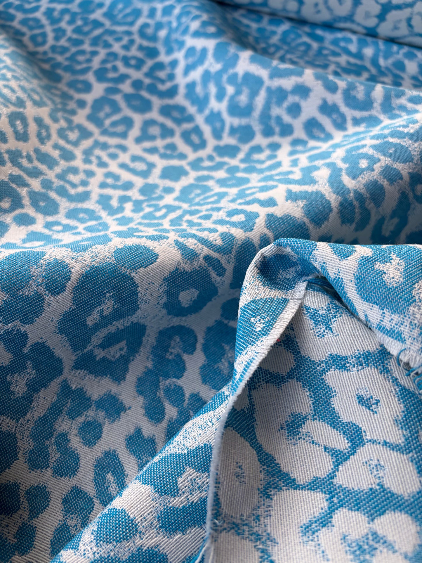 TOTO 003 cotton jacquard animalier aqua