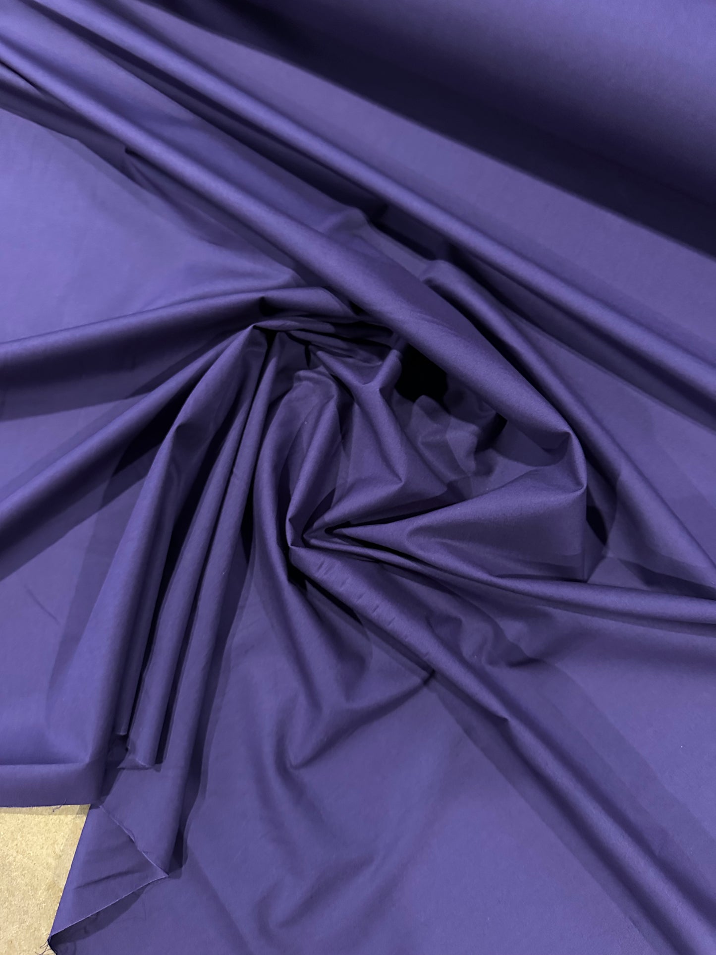 Poplin stretch aubergine