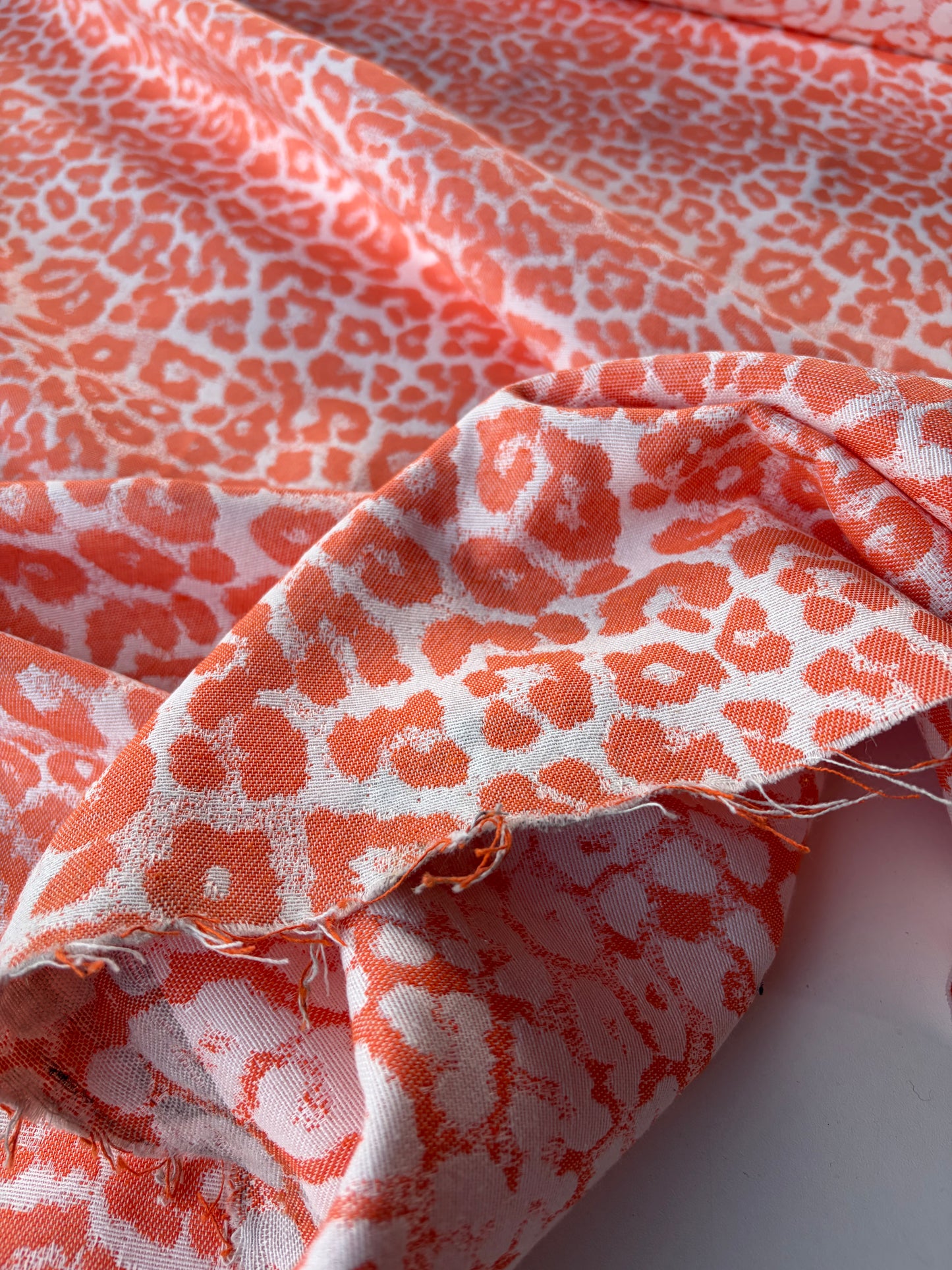 TOTO 005 cotton jacquard animalier orange