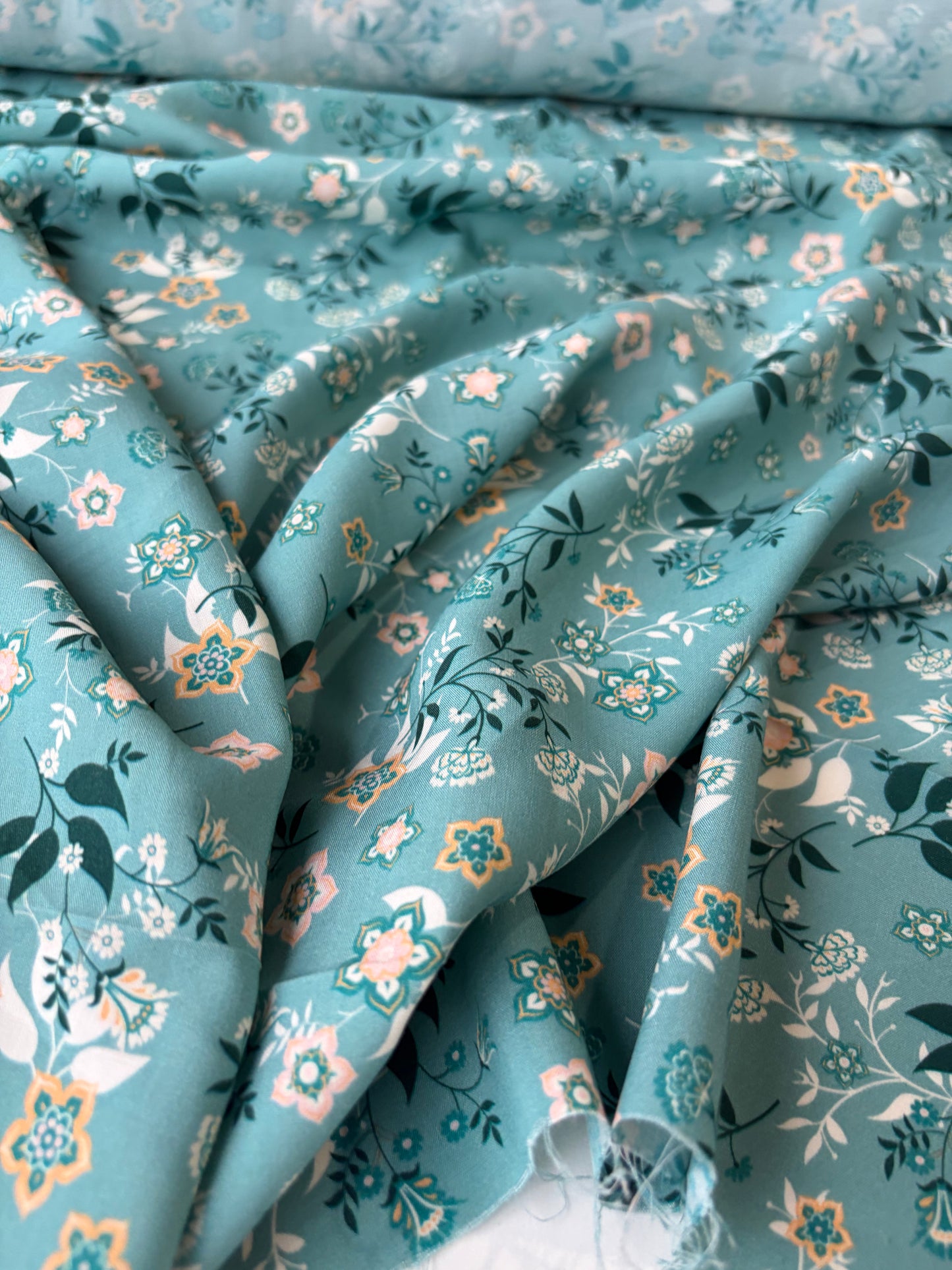 PAZZO 006 viscose floral print