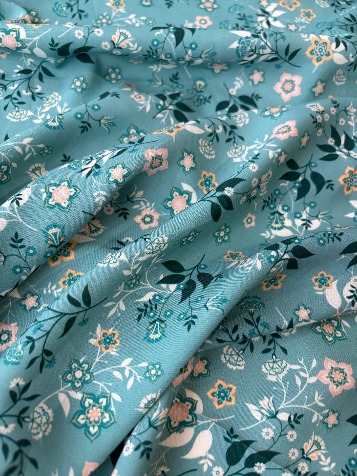 PAZZO 006 viscose floral print