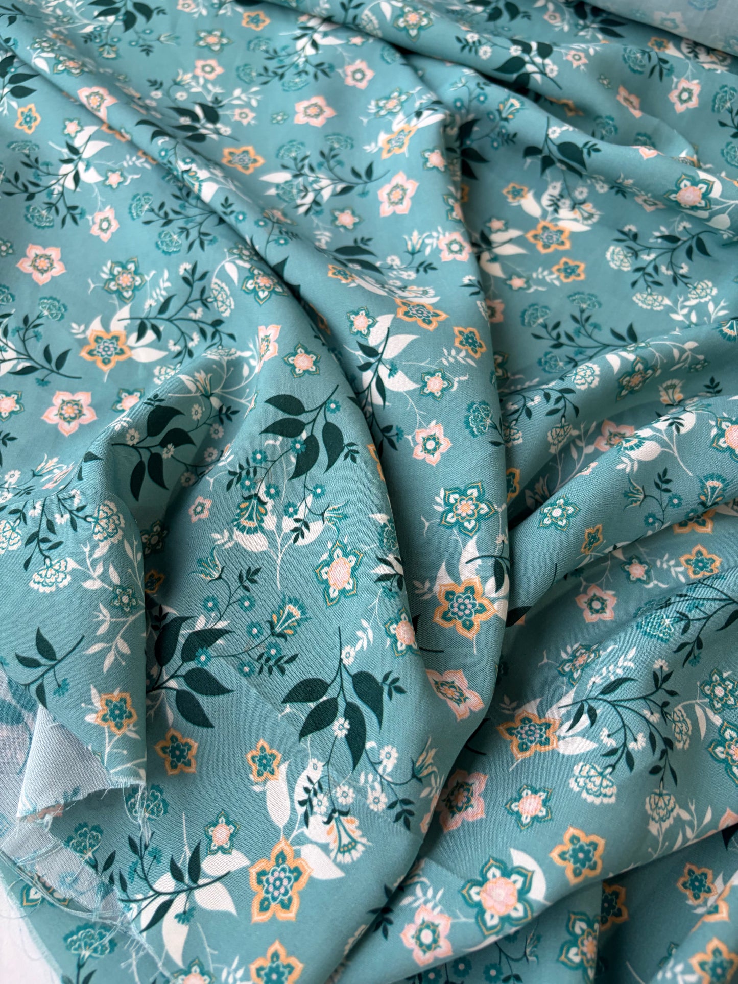 PAZZO 006 viscose floral print
