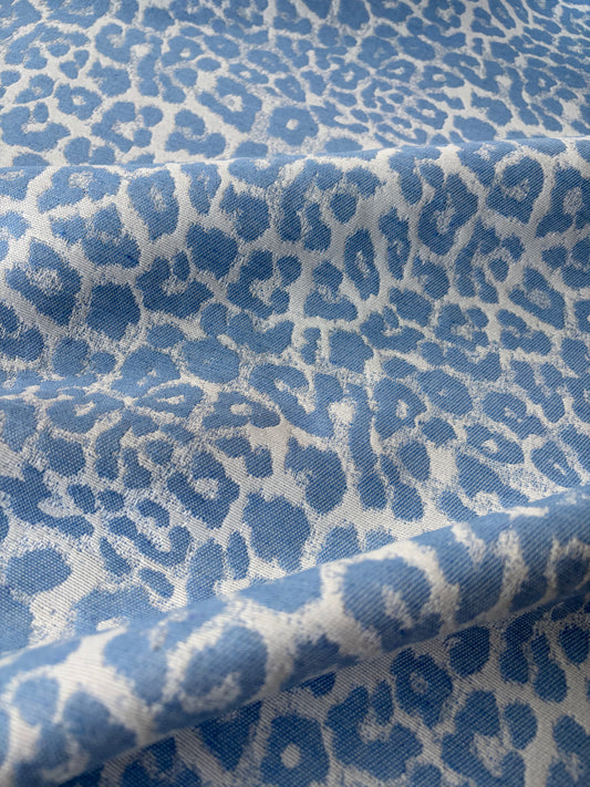 TOTO 007 cotton jacquard animalier light blue