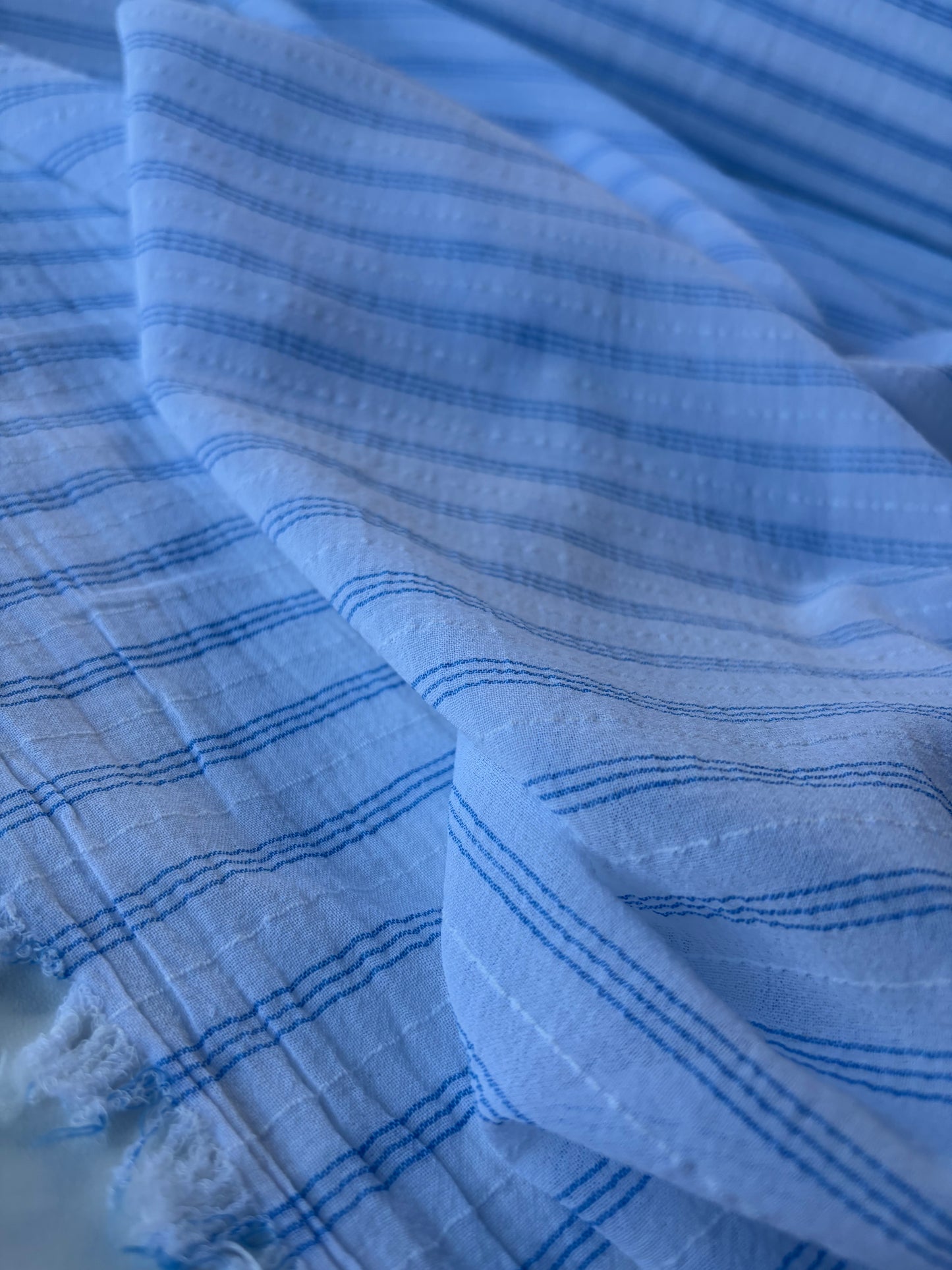 TOTO 009 viscose/silk stripes white/cobalt