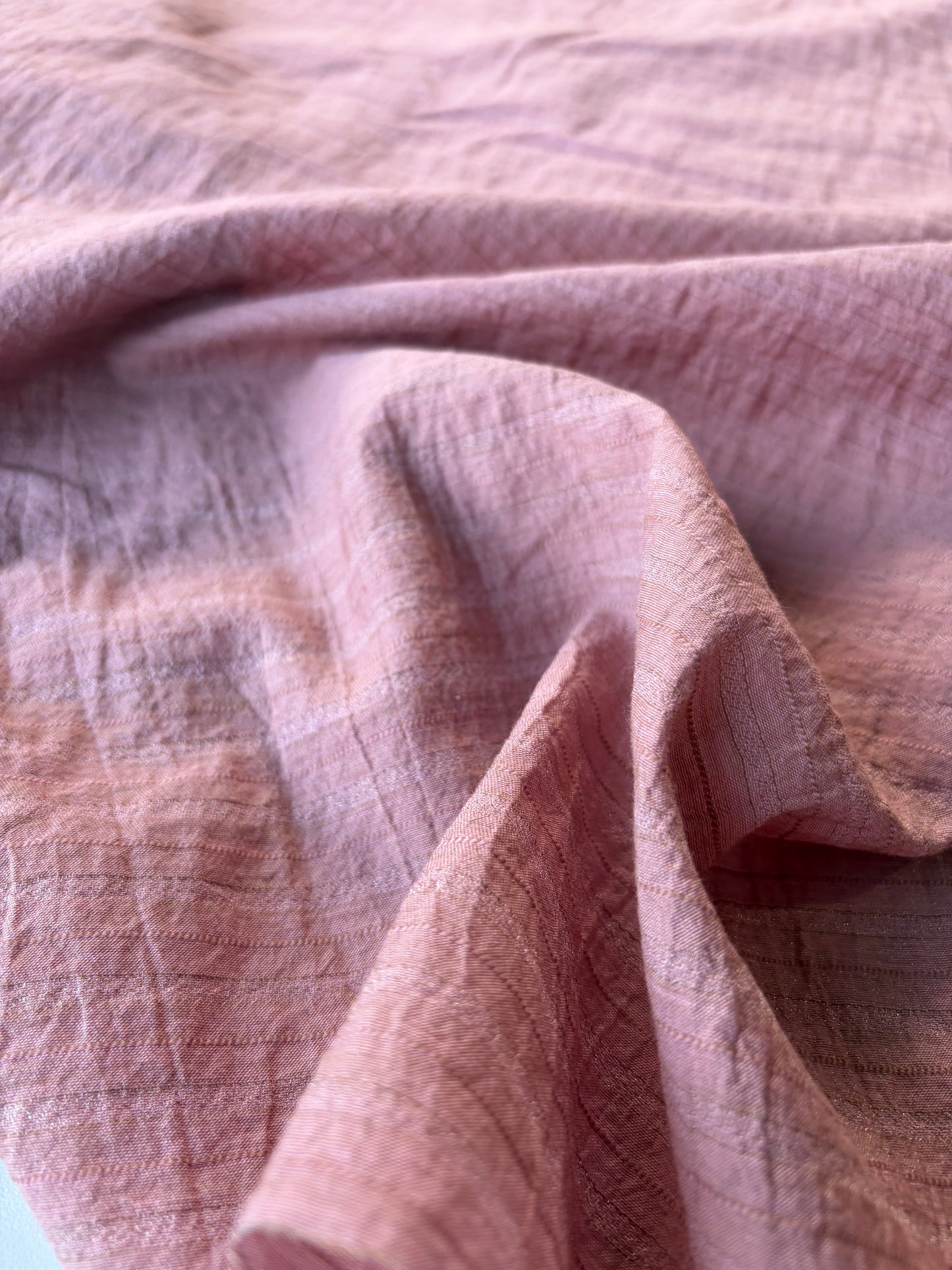 TOTO 010 viscose/silk stripes old pink