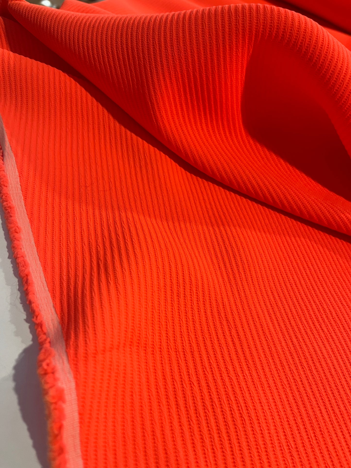 AMOS 037 structured polyamide diagonal weaving
