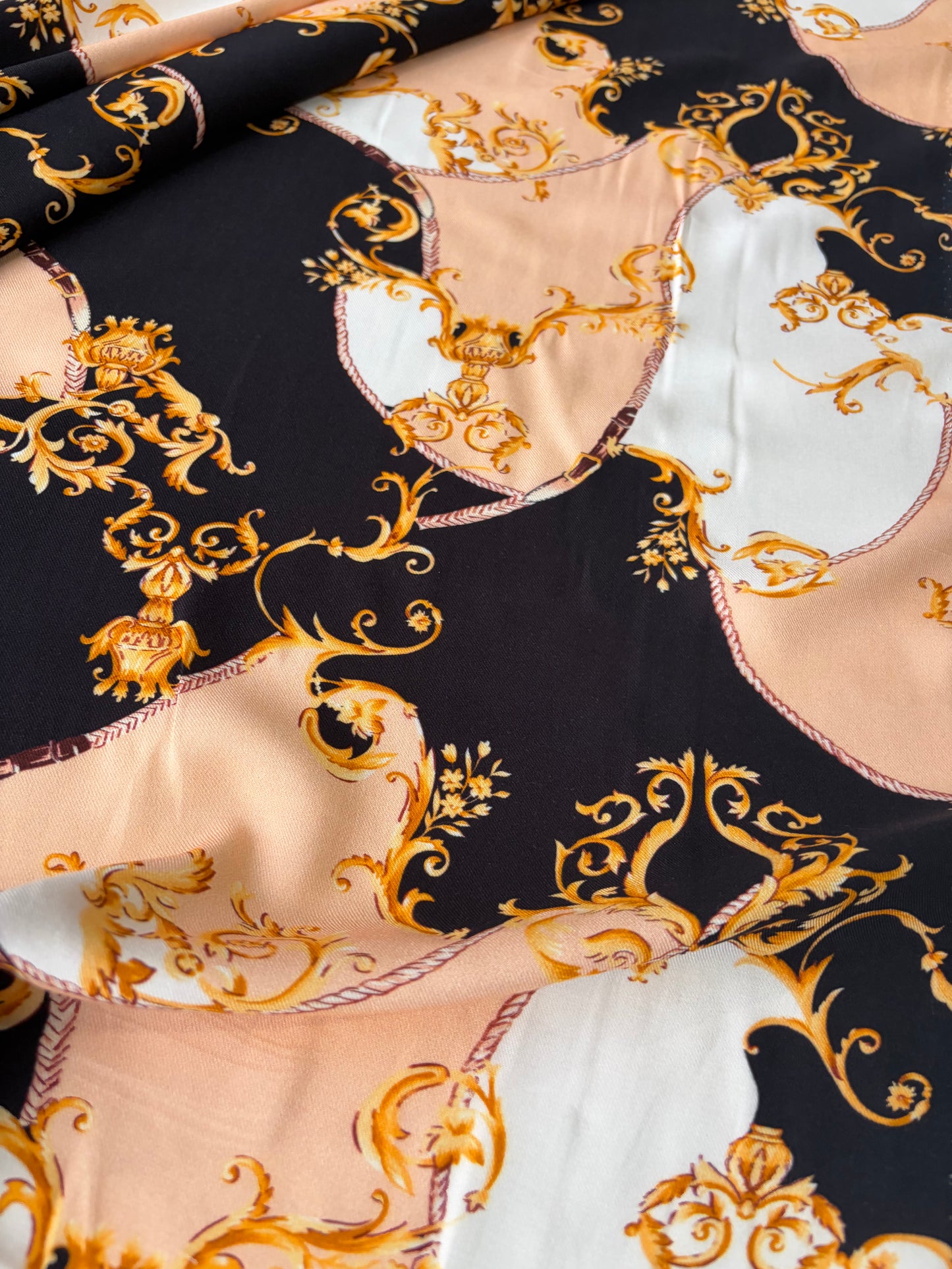PAZZO 010 viscose twill chain print