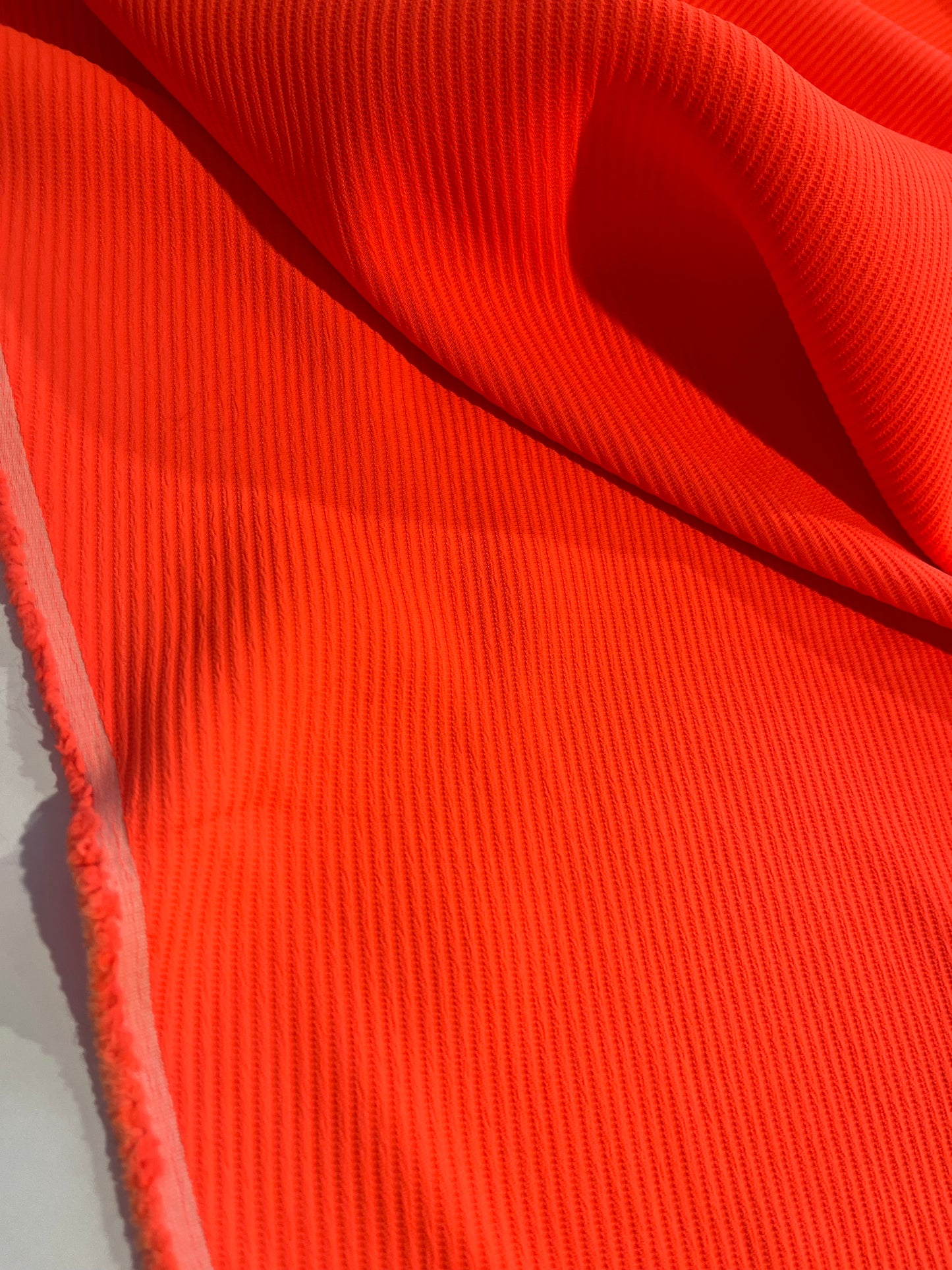 AMOS 037 structured polyamide diagonal weaving