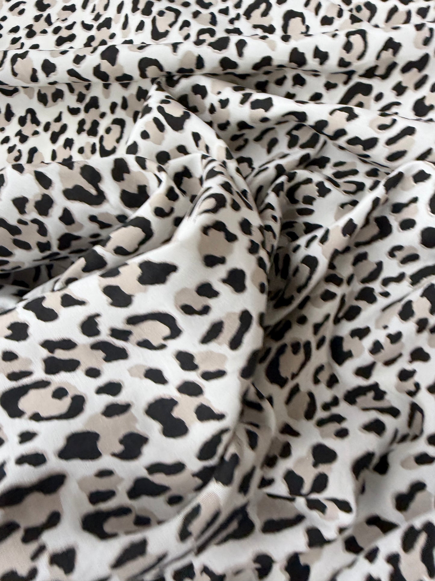 PAZZO 011 cotton voile animalier print