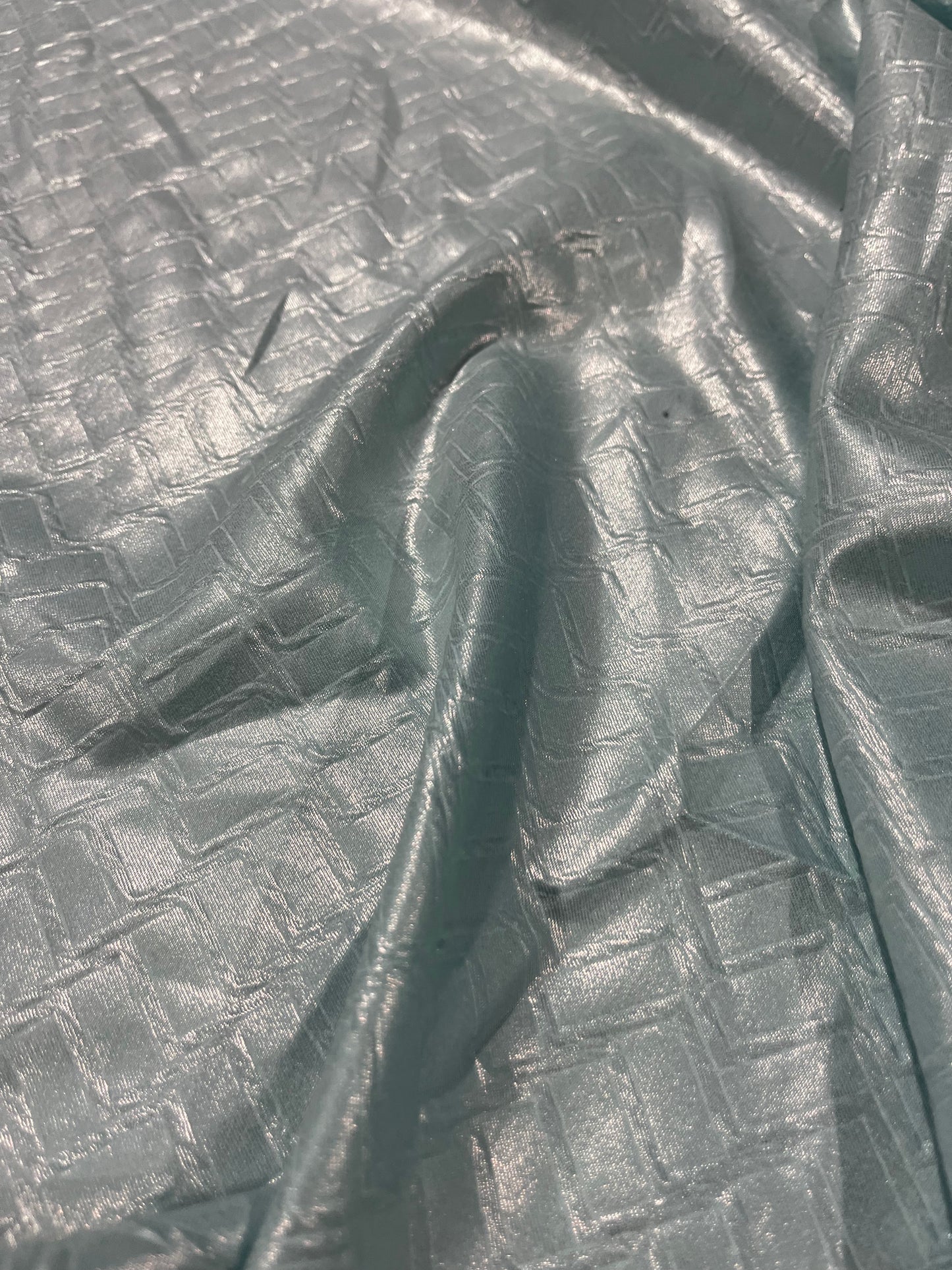 G03 CLUB 030 embossed mint fabric