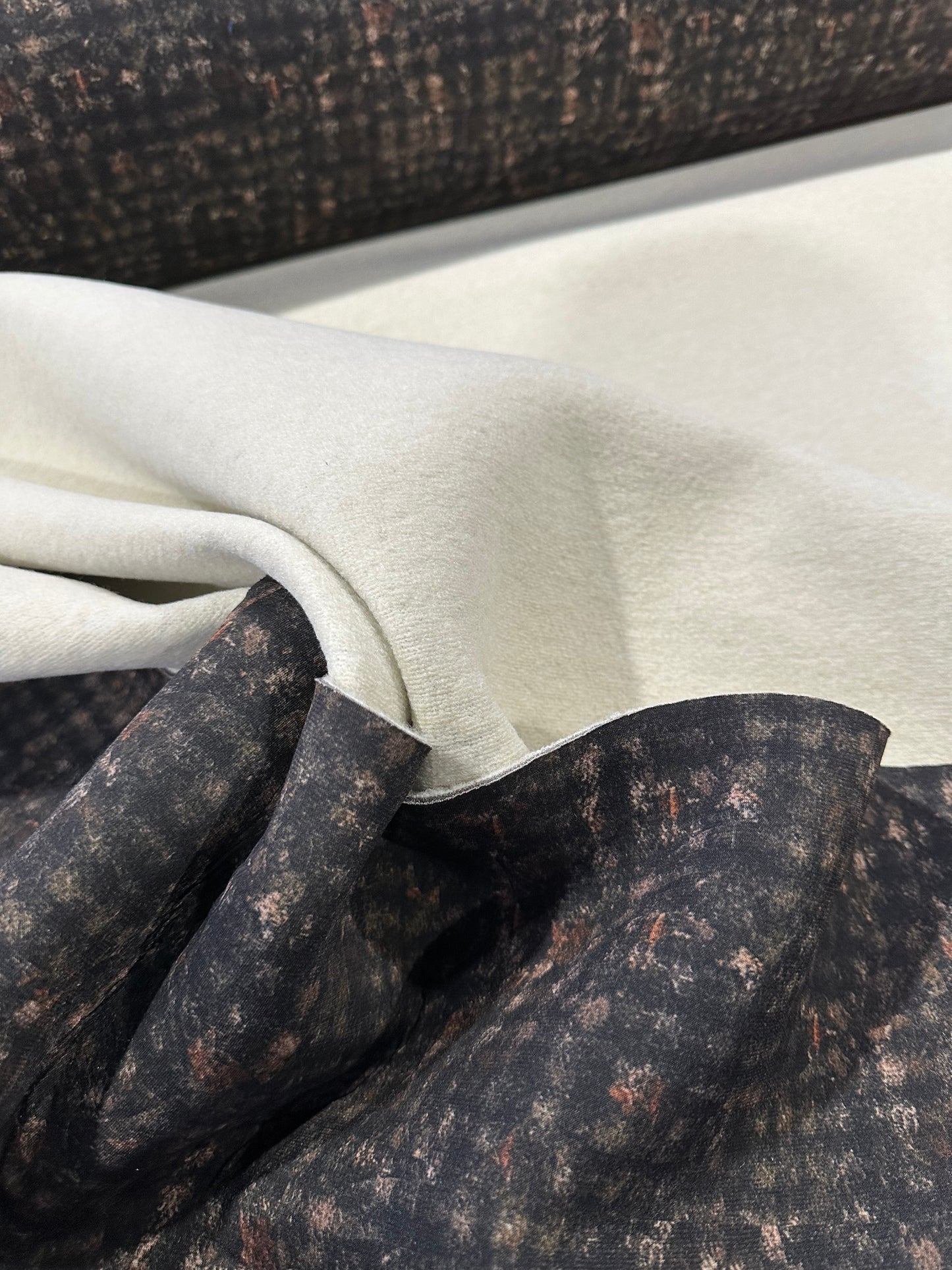 Flip side 420 autumn design double face ecru