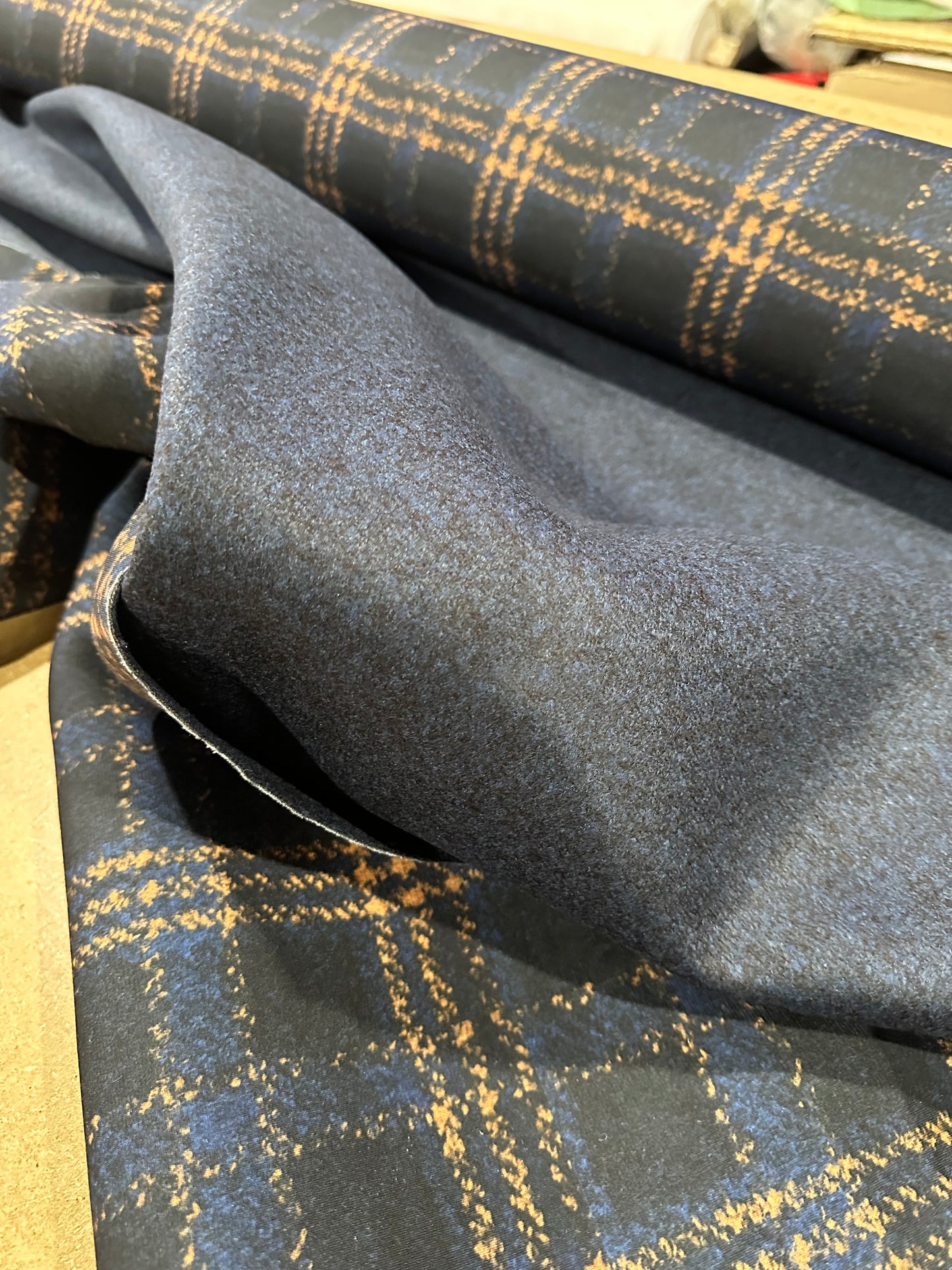 Flip side 435 orange blue check double face blue