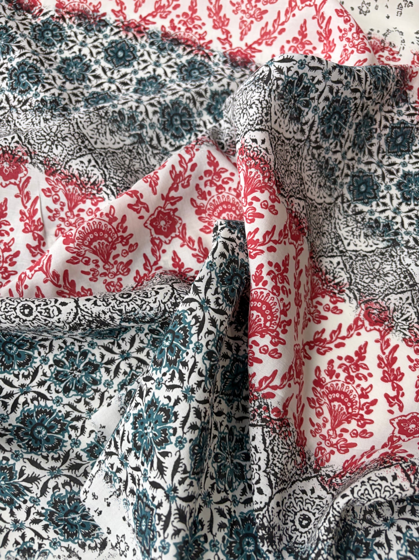 PAZZO 013 cotton voile striped floral print