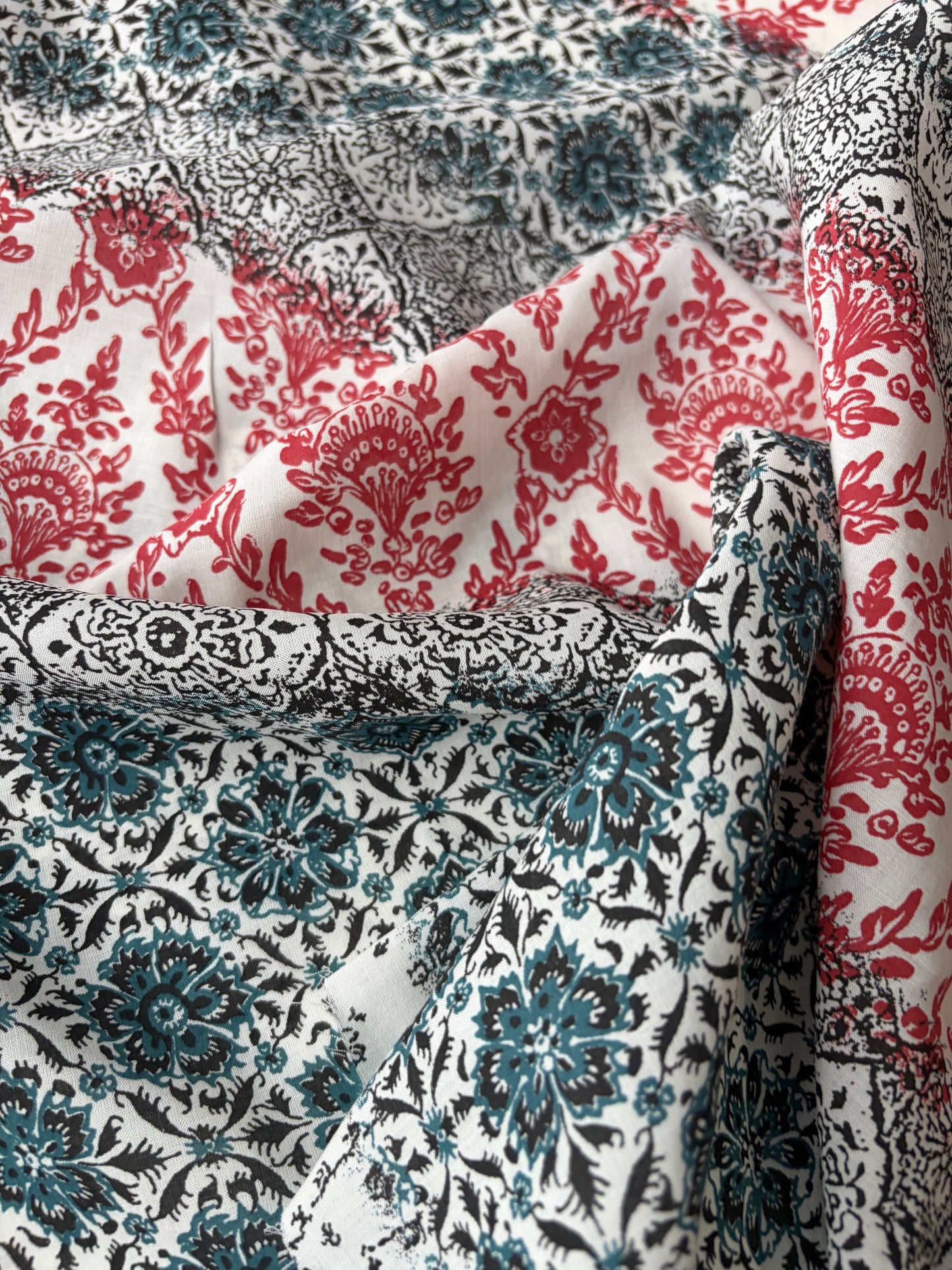 PAZZO 013 cotton voile striped floral print