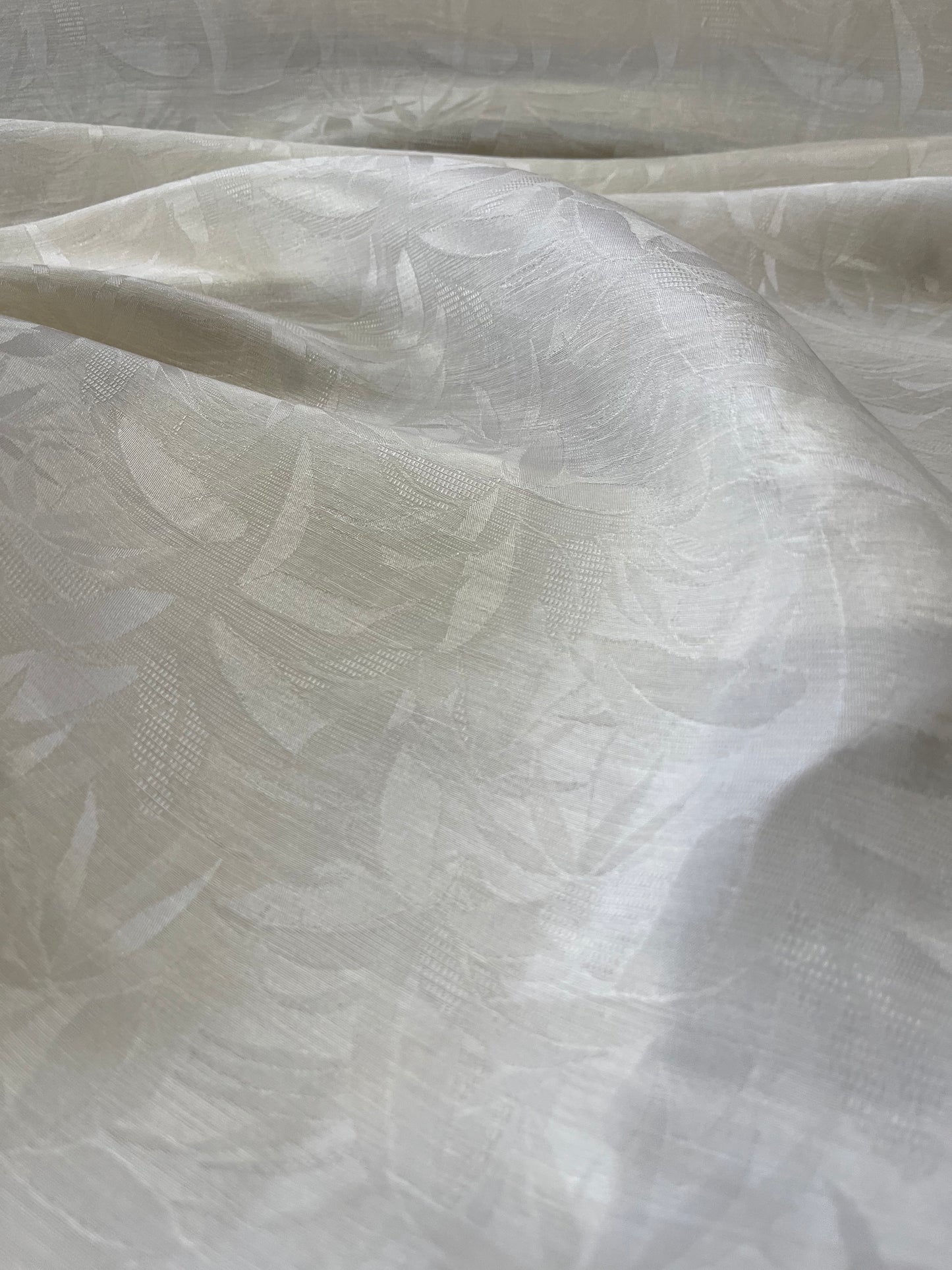 G01 CAN 020 SILK/ LINEN jacquard white