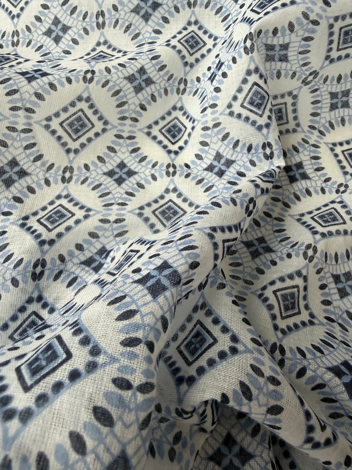PAZZO 015 cotton voile multi blue print