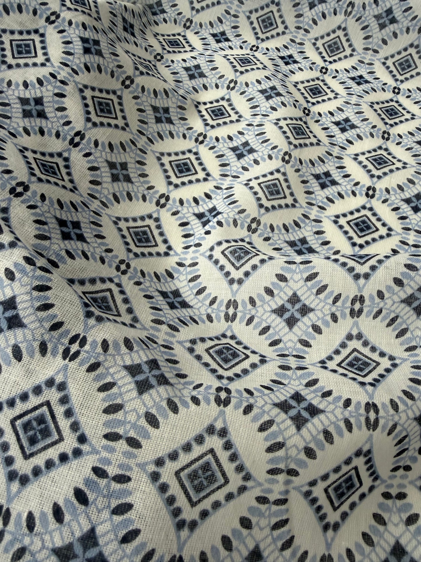 PAZZO 015 cotton voile multi blue print