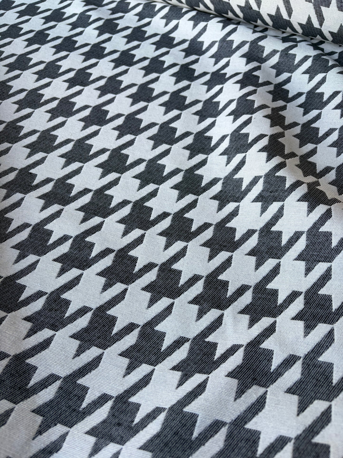TOTO 015 cotton jacquard giant dogtooth black