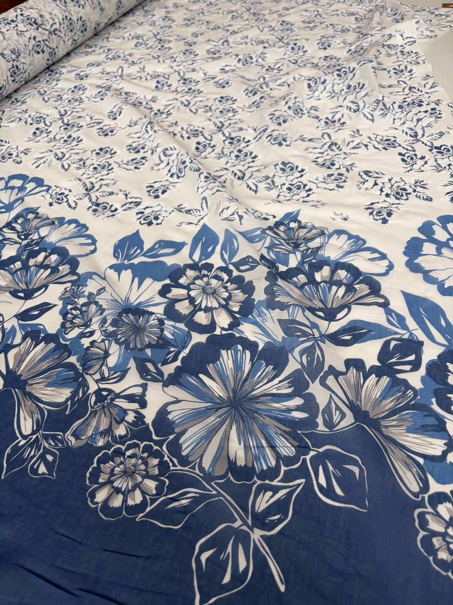 PAZZO 016 cotton voile single border print