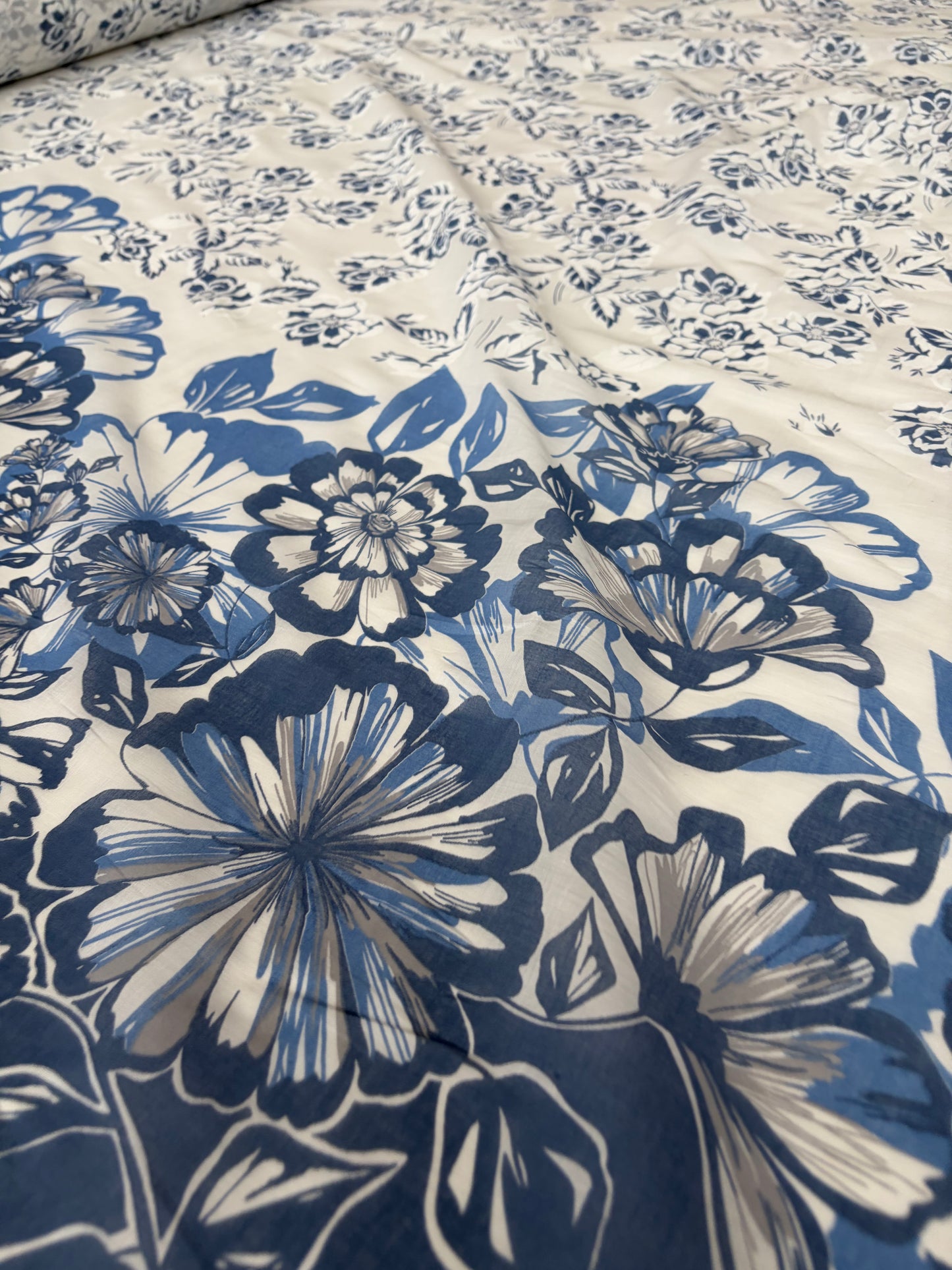 PAZZO 016 cotton voile single border print