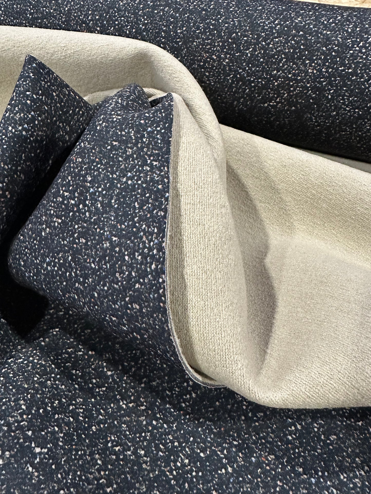 Flip side 495 galaxy design double face beige