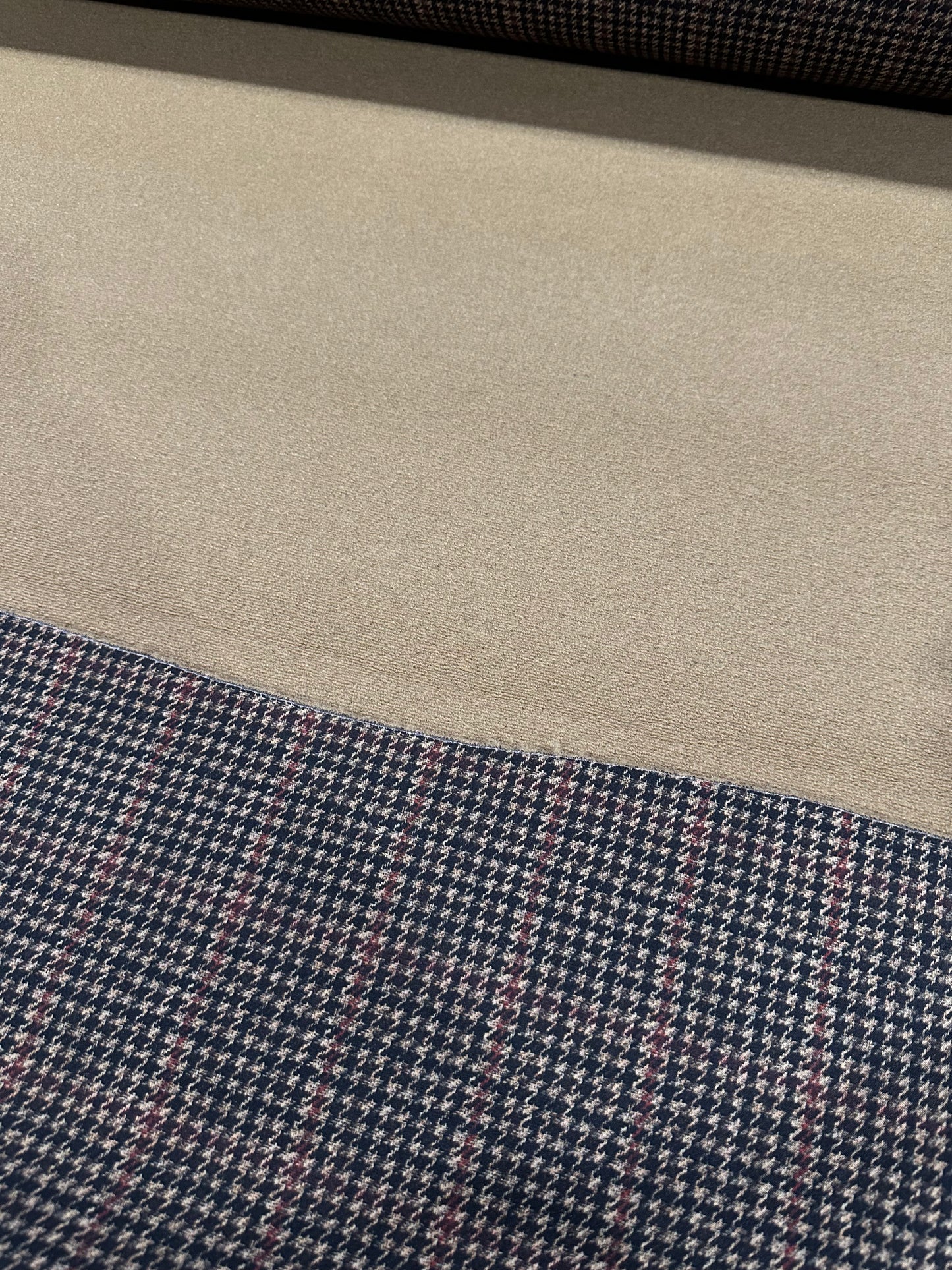 Flip Side 510 wool pied de poule brown camel double face camel