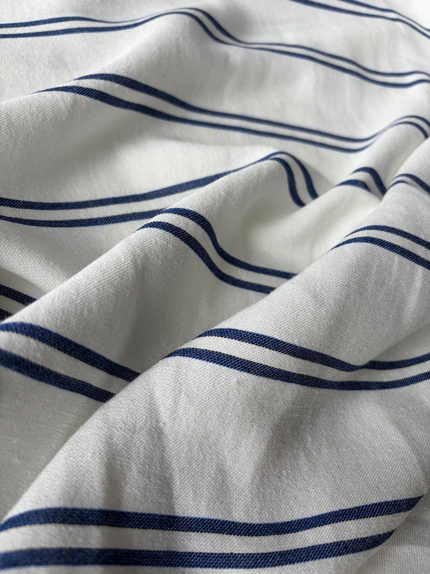 TOTO 021 midweight cotton/linnen jacquard stripe white/electric blue