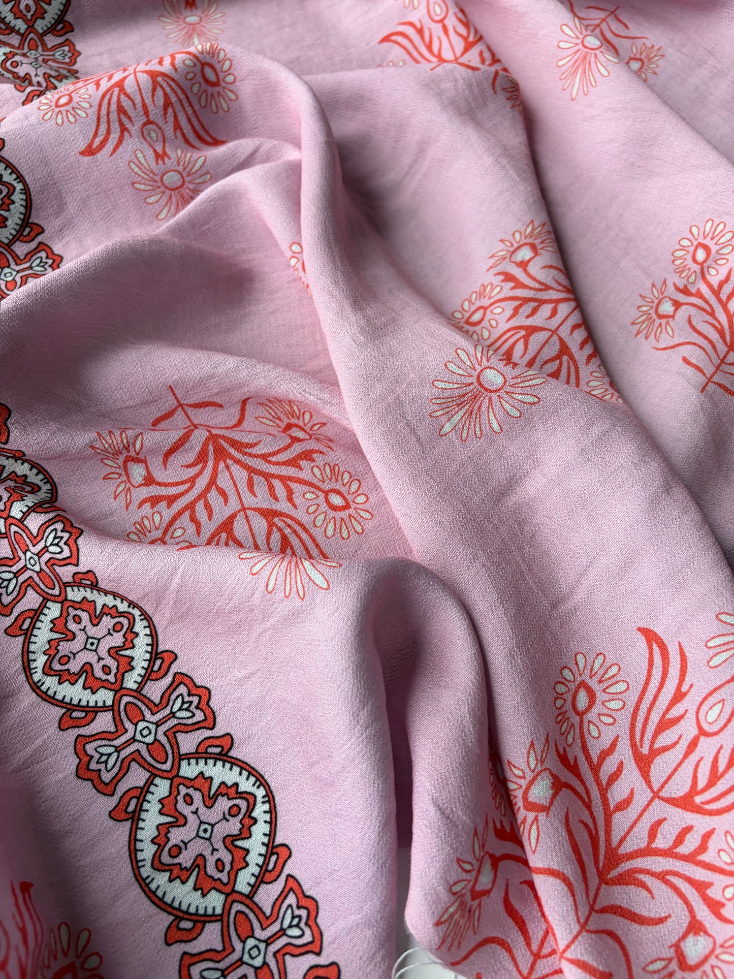 PAZZO 020 viscose crêpe pink striped print