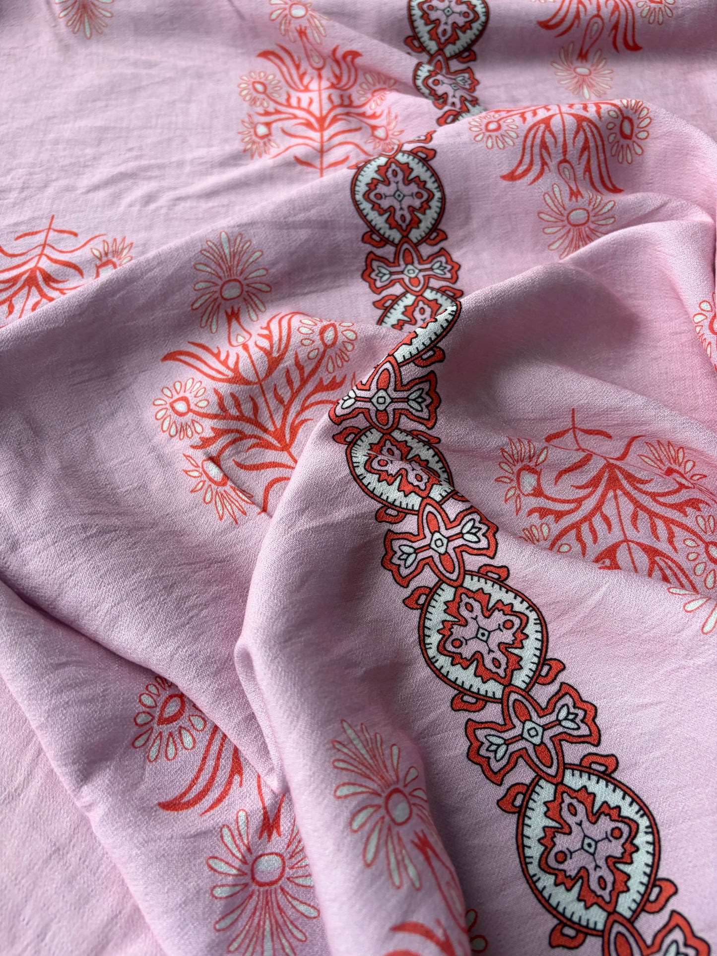 PAZZO 020 viscose crêpe pink striped print