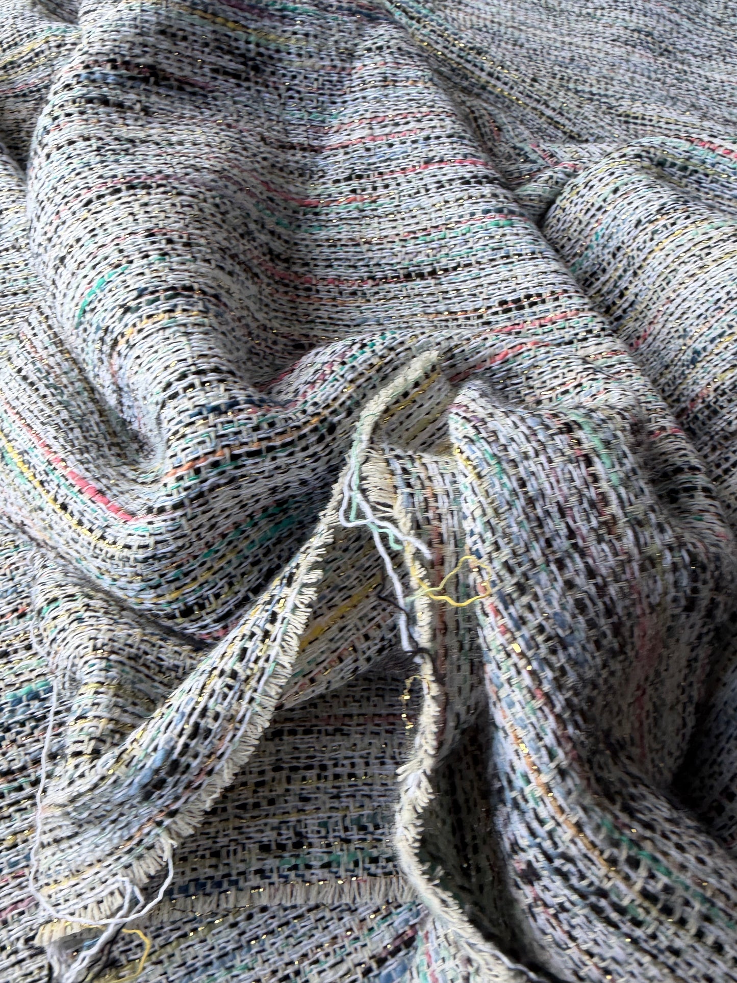TOTO 022 cotton tweed Chanel style with lurex