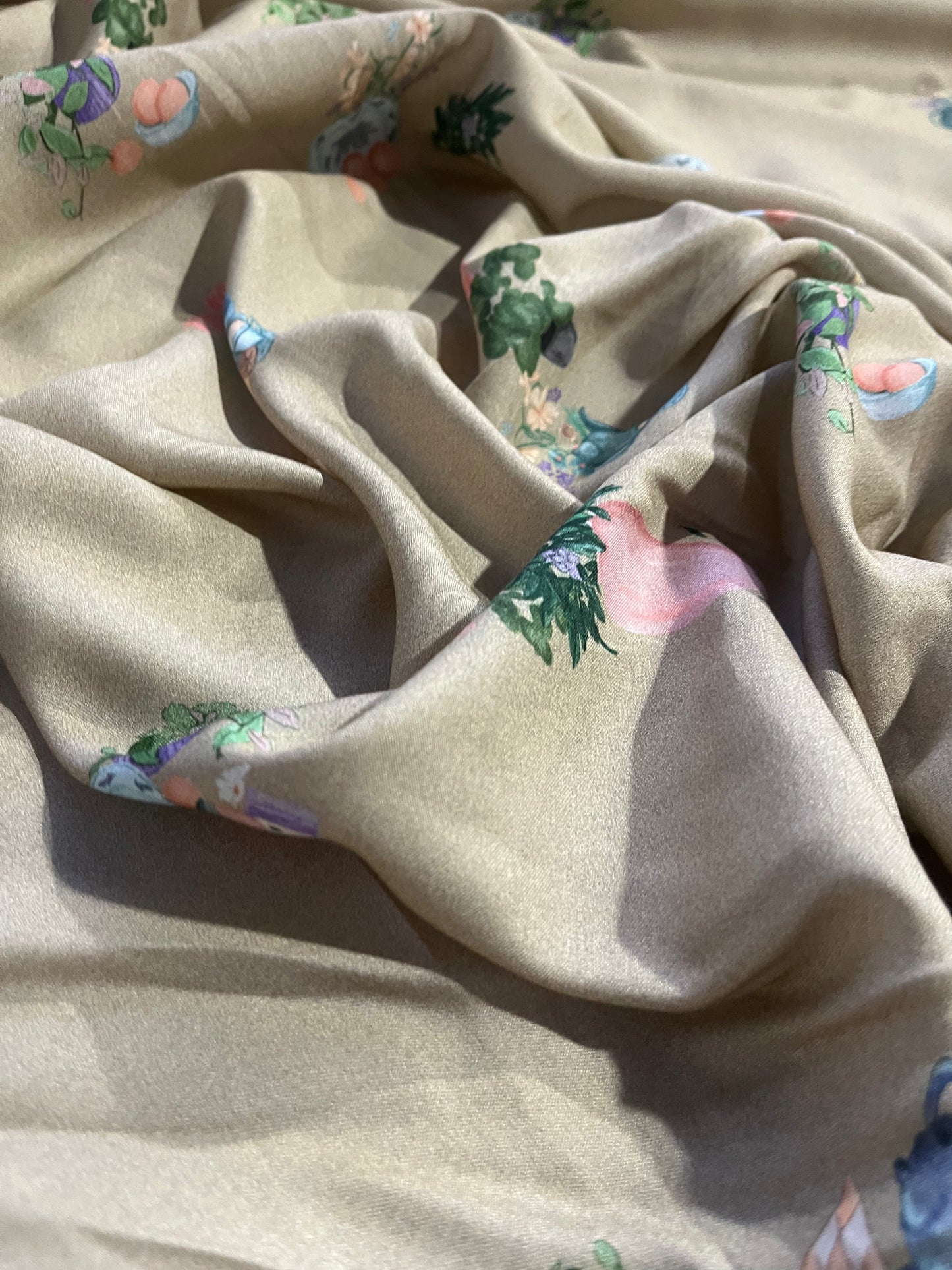 WALLY 046 viscose satin with conversational print