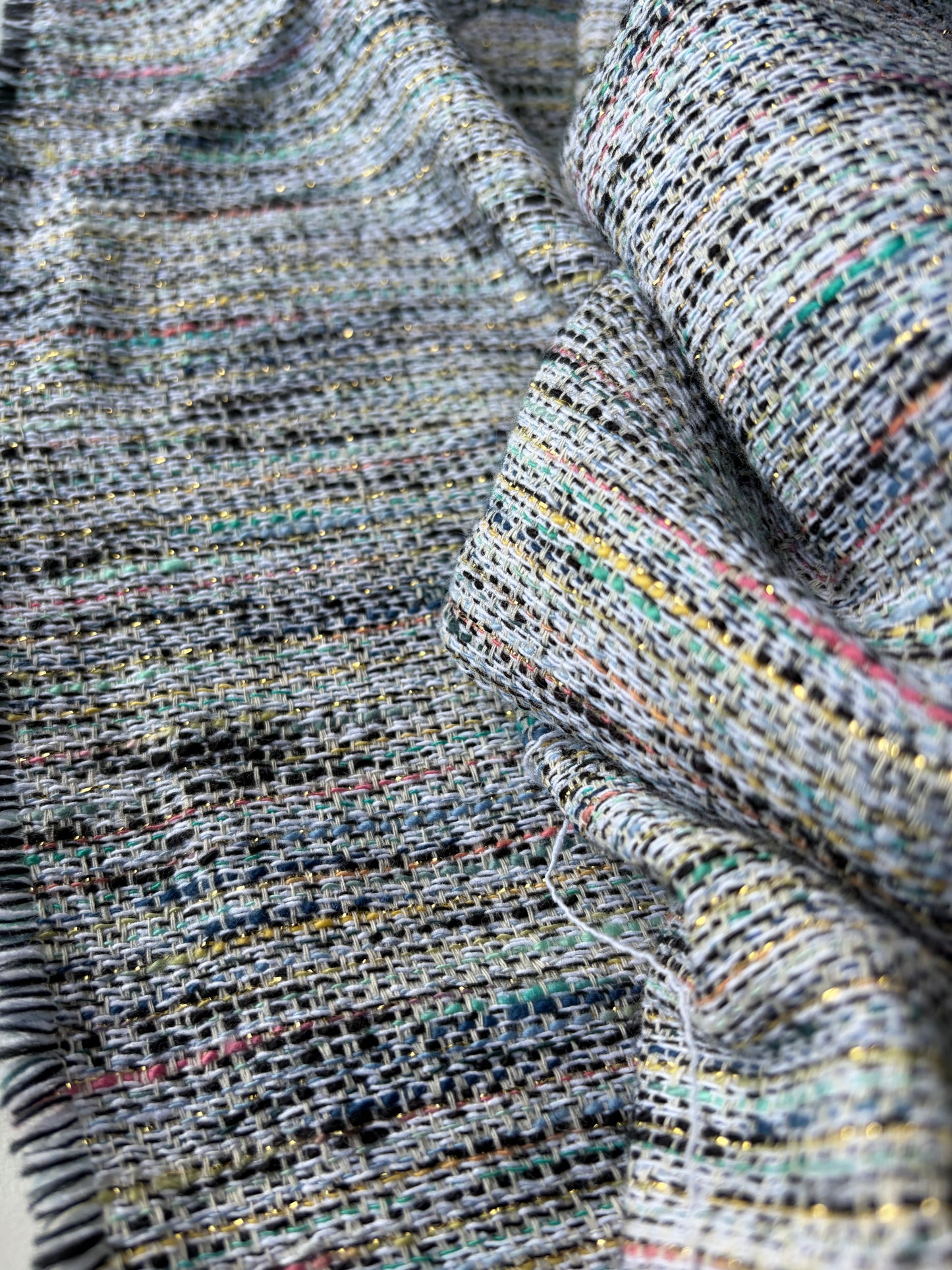 TOTO 022 cotton tweed Chanel style with lurex