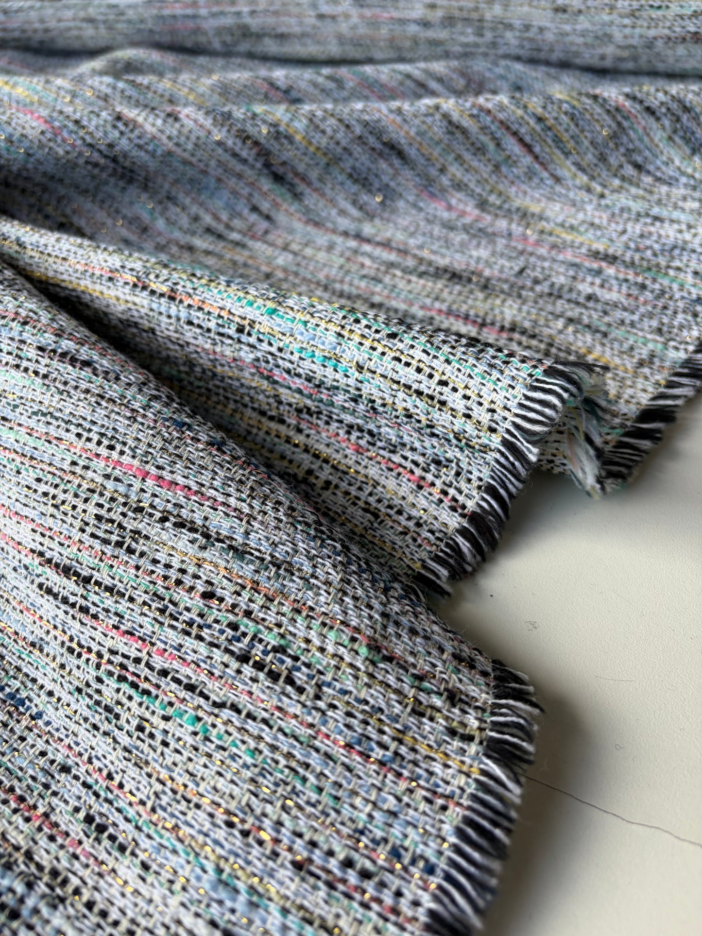 TOTO 022 cotton tweed Chanel style with lurex