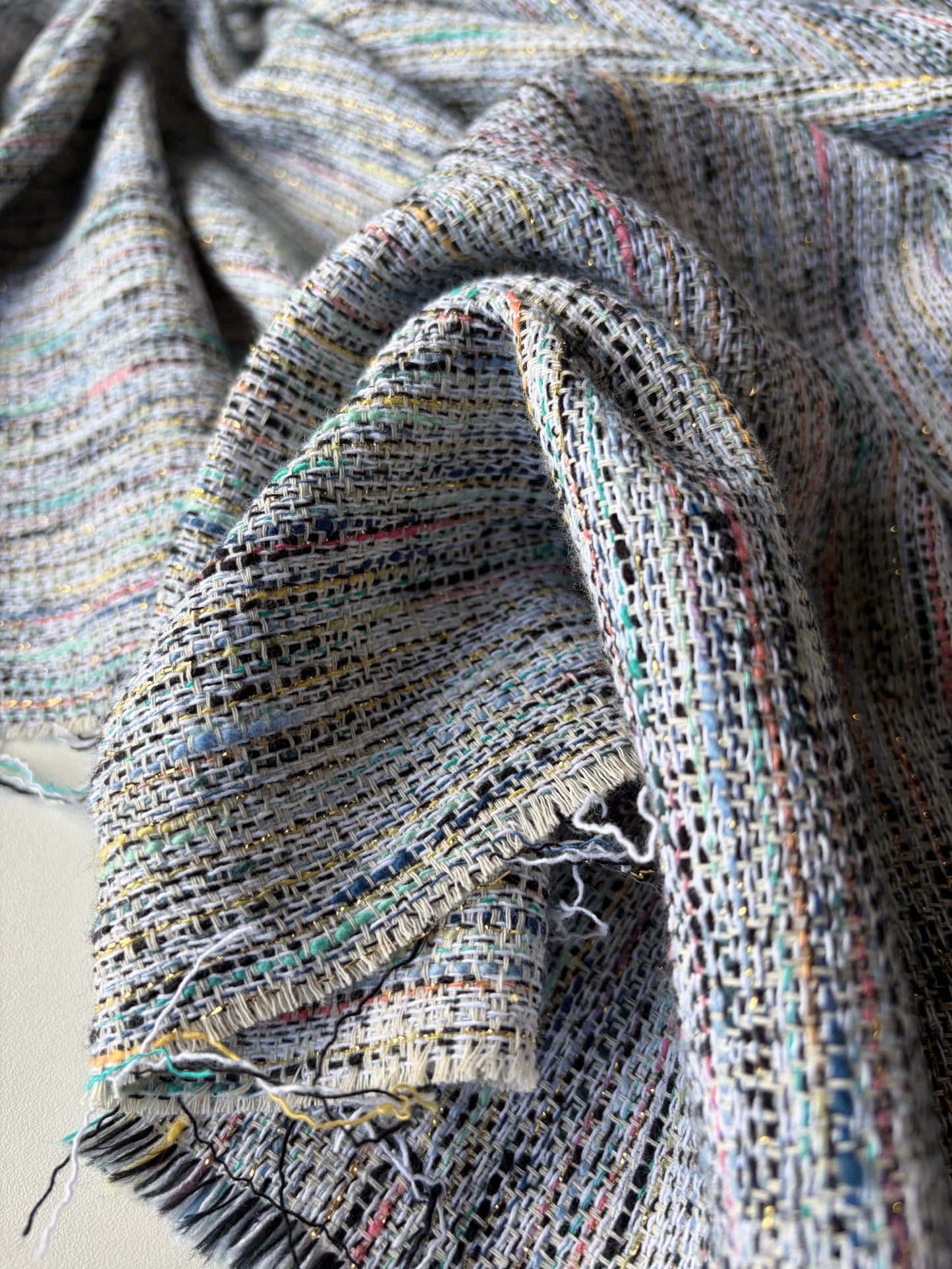 TOTO 022 cotton tweed Chanel style with lurex